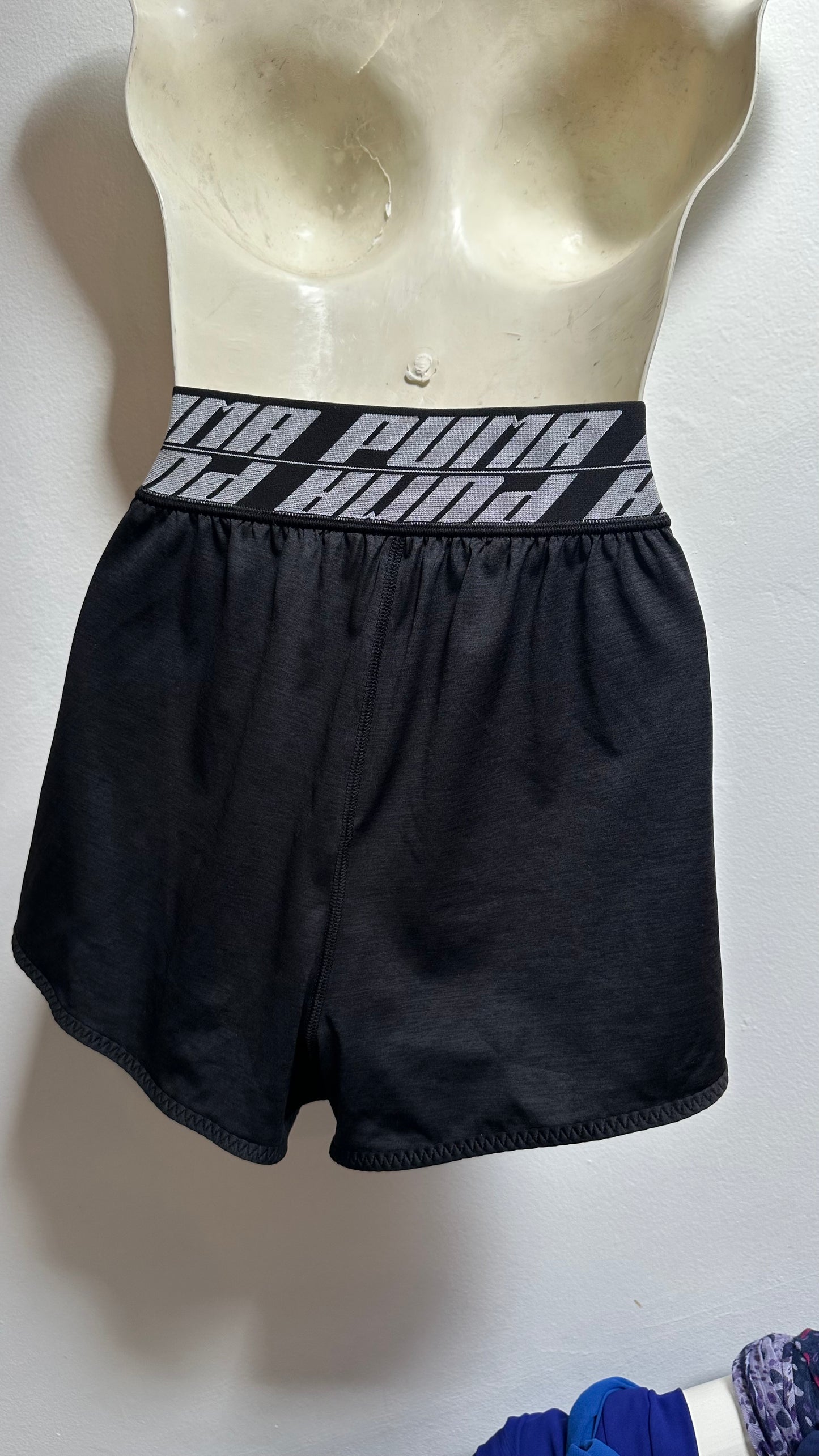 Puma Shorts Size S