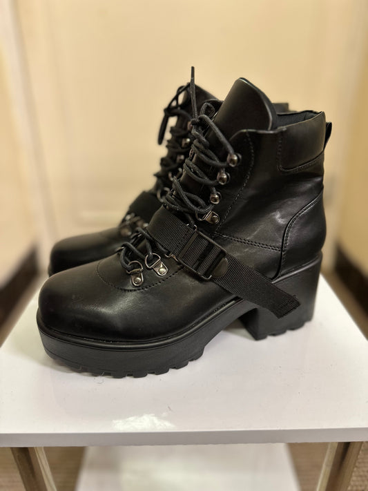 Nasty Gal Chunky Boots, PU Leather, New without Tags, Size 7