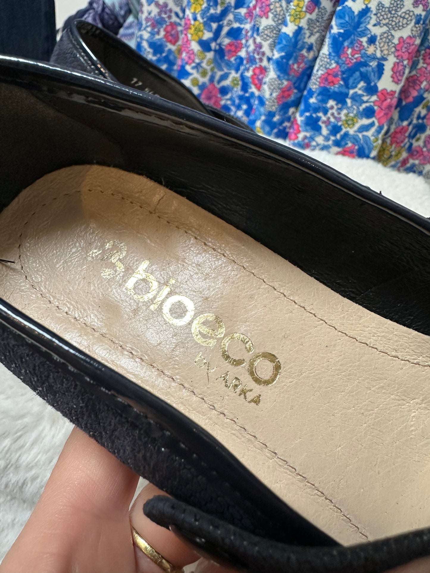 Designer Arka Bioeco Navy Pumps Size 4 As New RRP €110