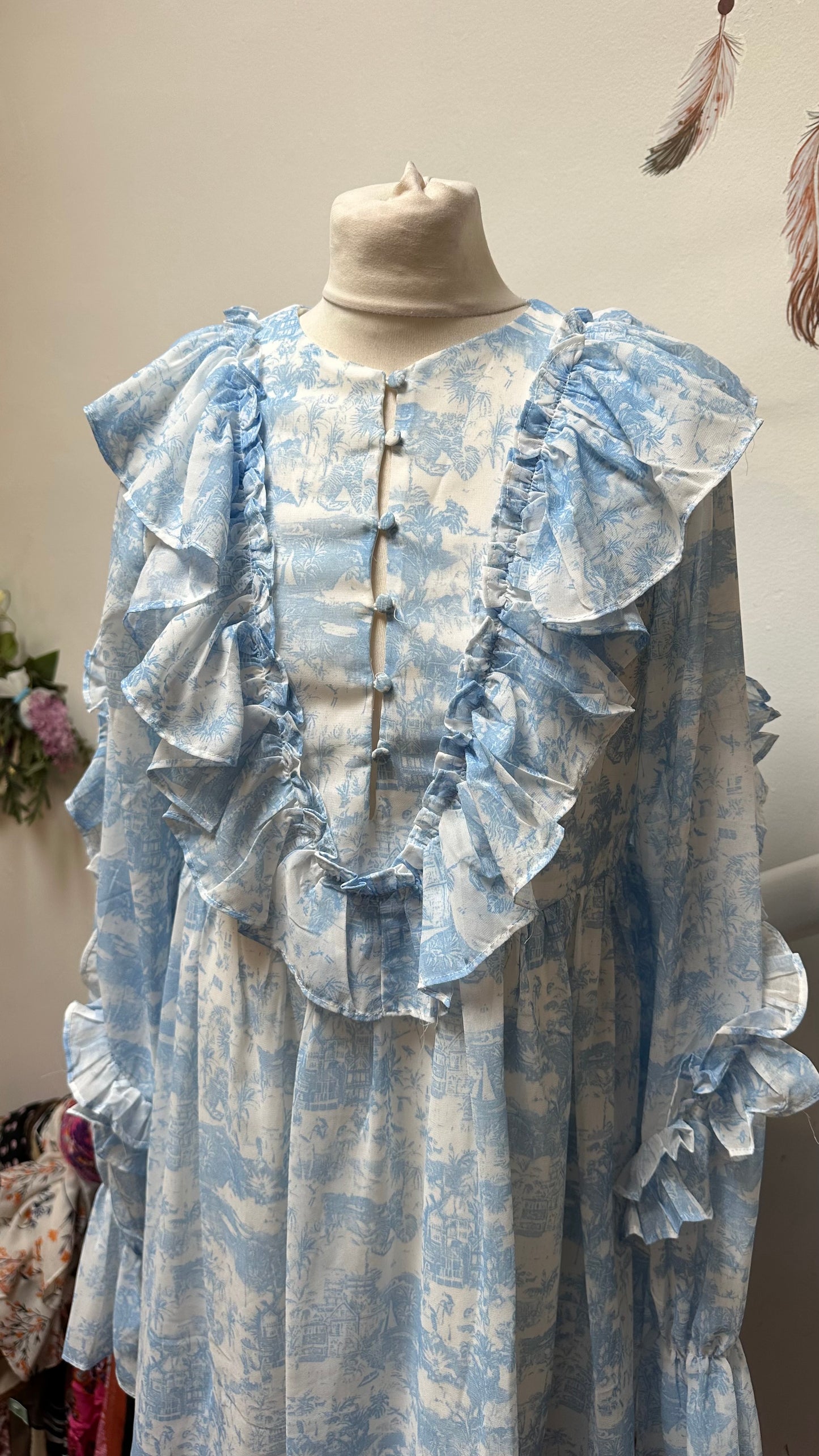 In the Style Blue/White Smok Dress Size 10