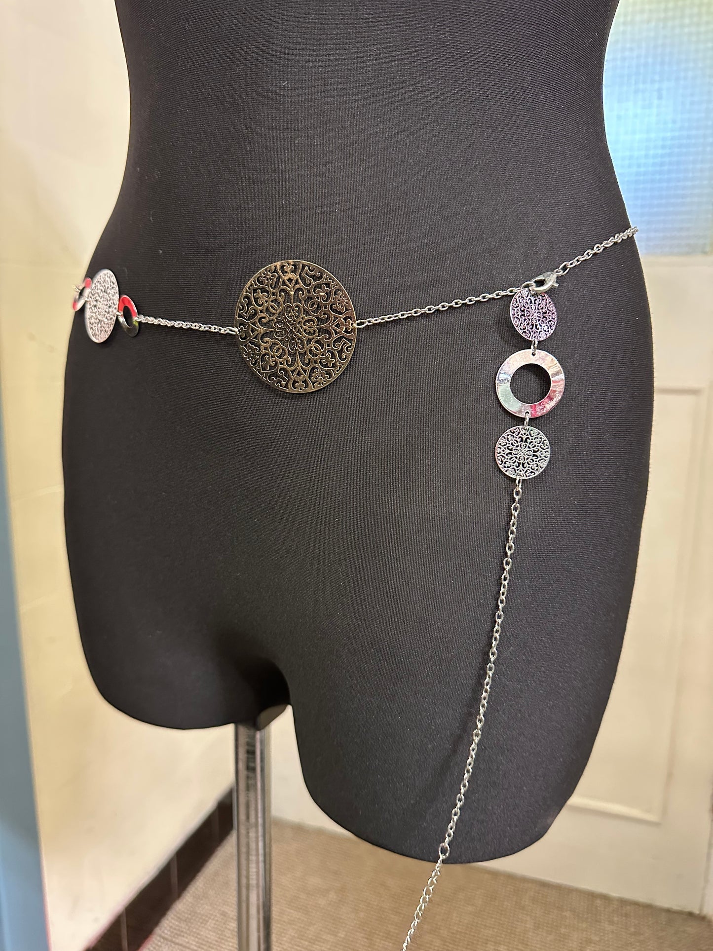 Silver Circle Chain Belt