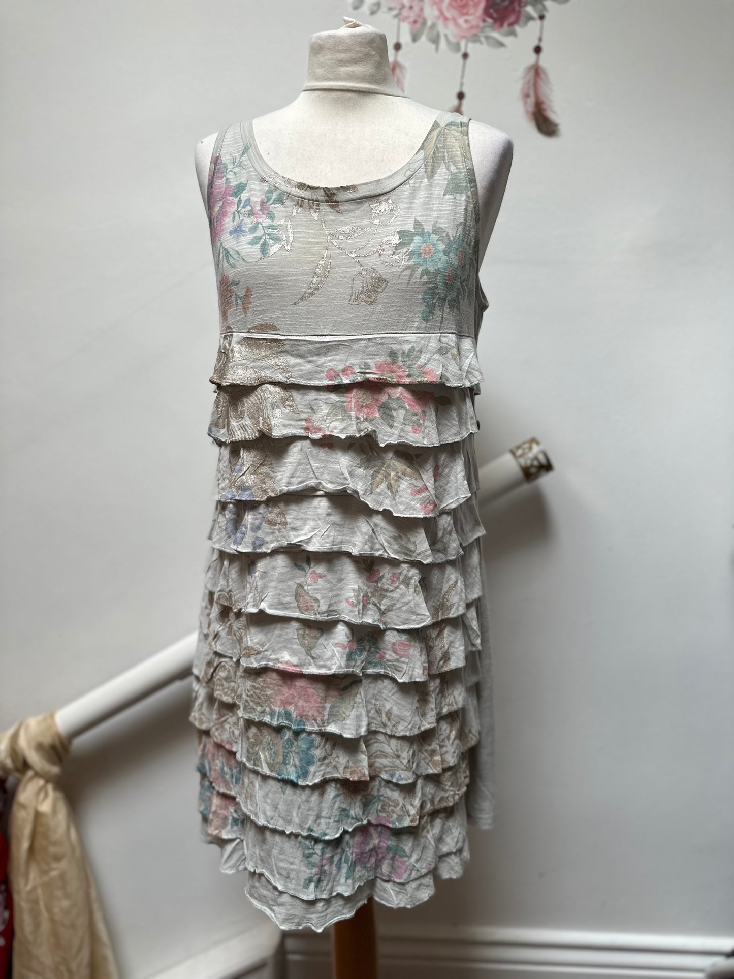 Co2 Layered Romantic Dress, Size L (14)