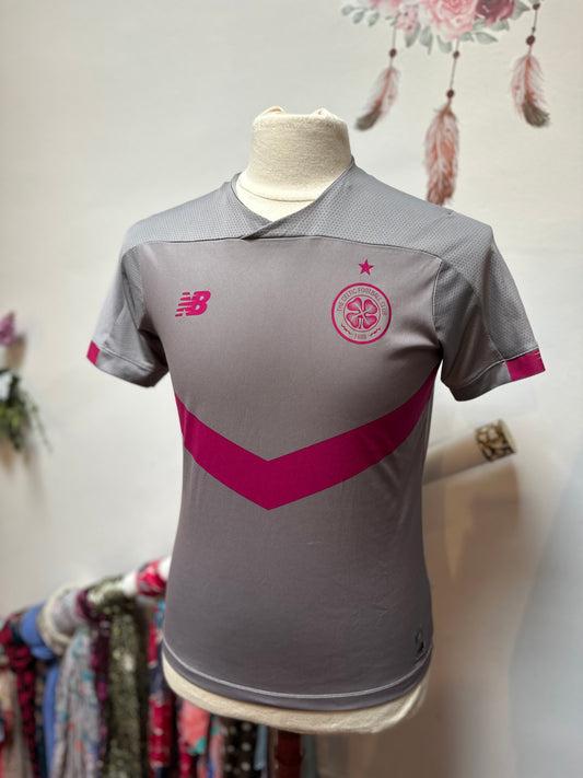 Celtic Football Club Top Age 13-14 or Size XS/S