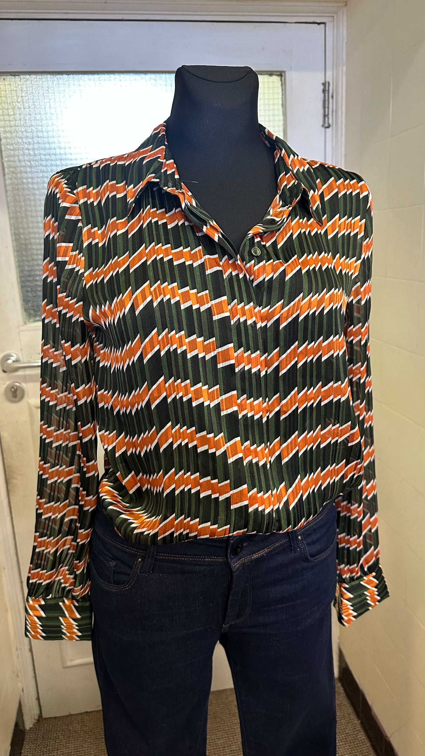 Only Green/Orange Retro Blouse Size 8/10