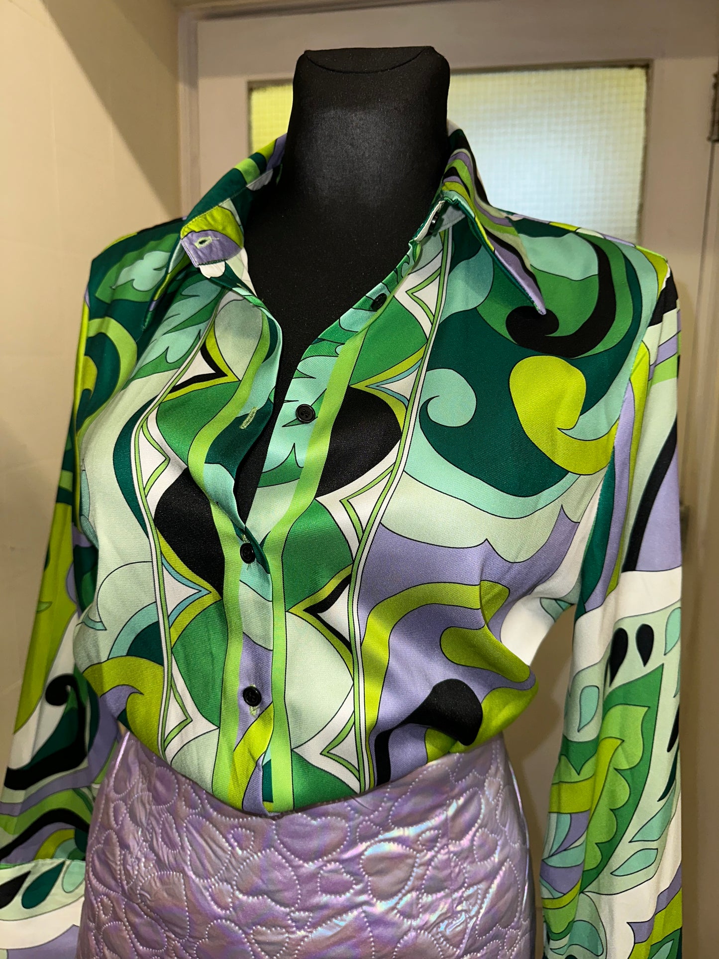 Green & Lavender Bokd Print Blouse Size S