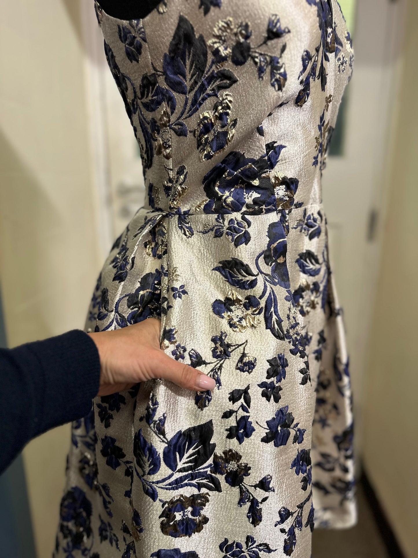 Designer Closet Sparkle Dress with Pockets Size 8