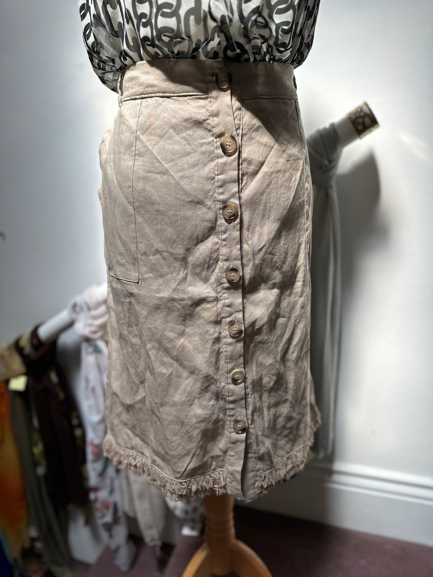 Designer Simorra Linen Blend Skirt Best Fit Size 14 High RRP!!