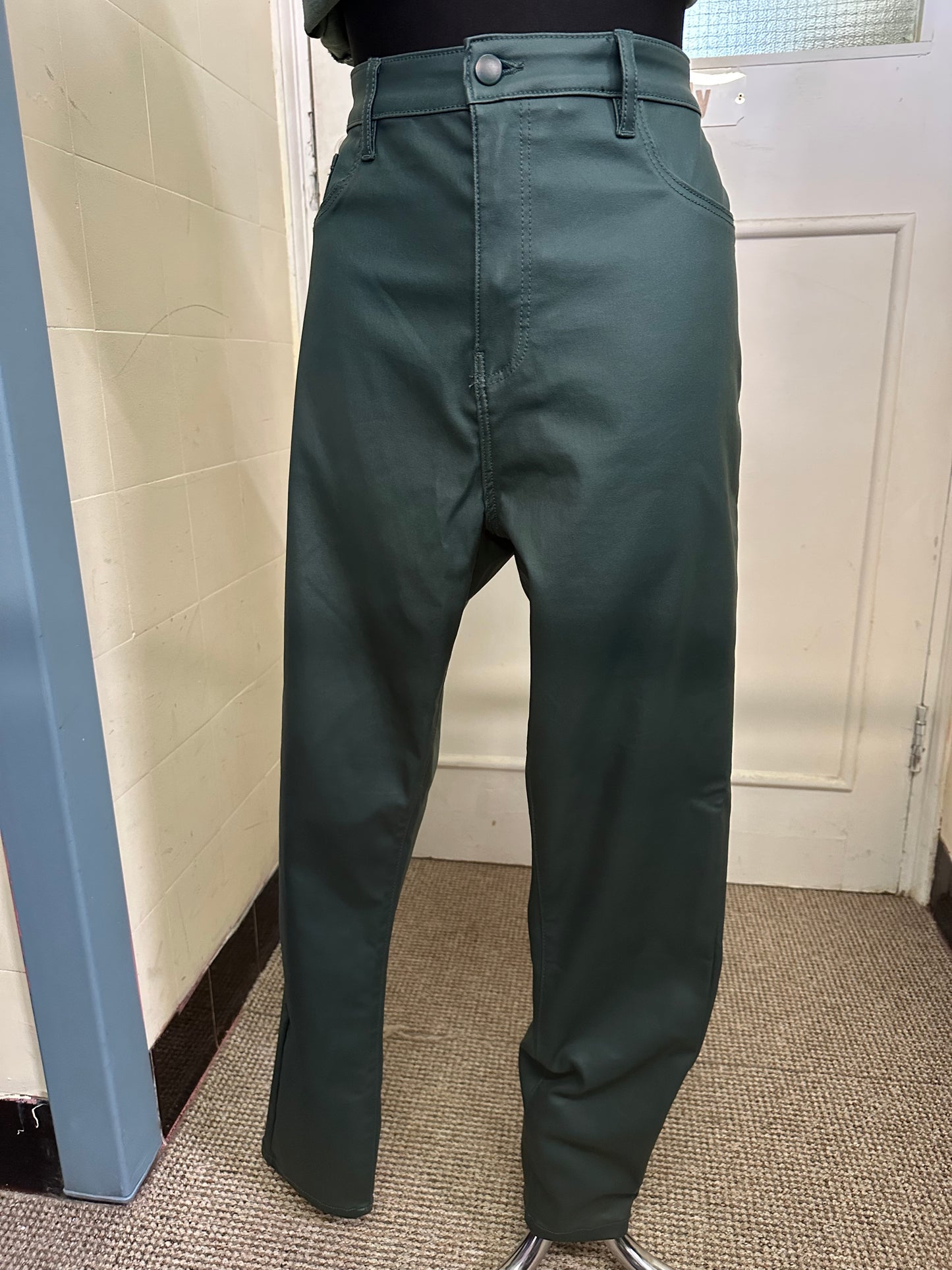 Gallery PU Green Trousers Size 20