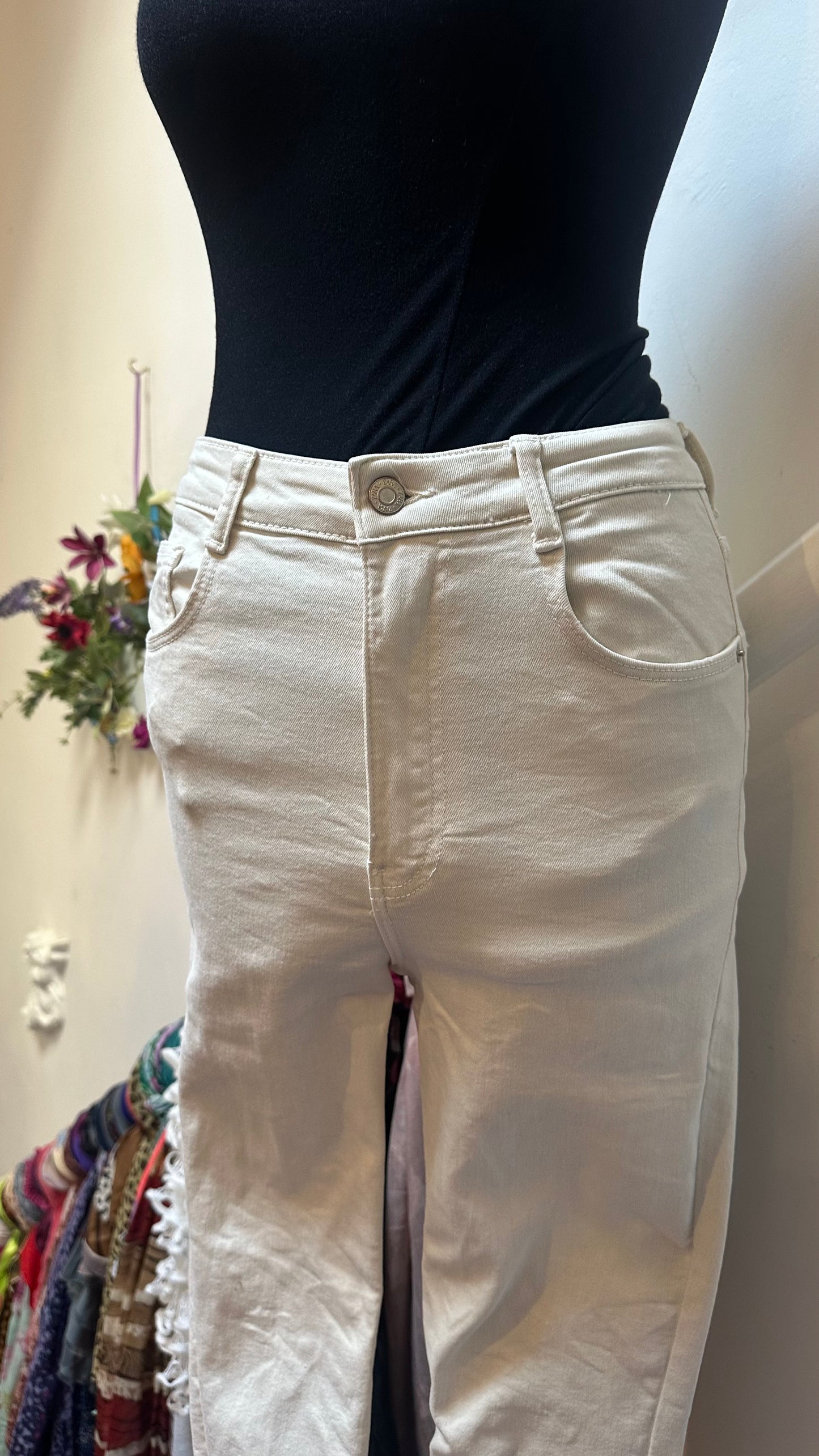 Zara Cream Stretchy Skinny Jeans High Waist Size 10