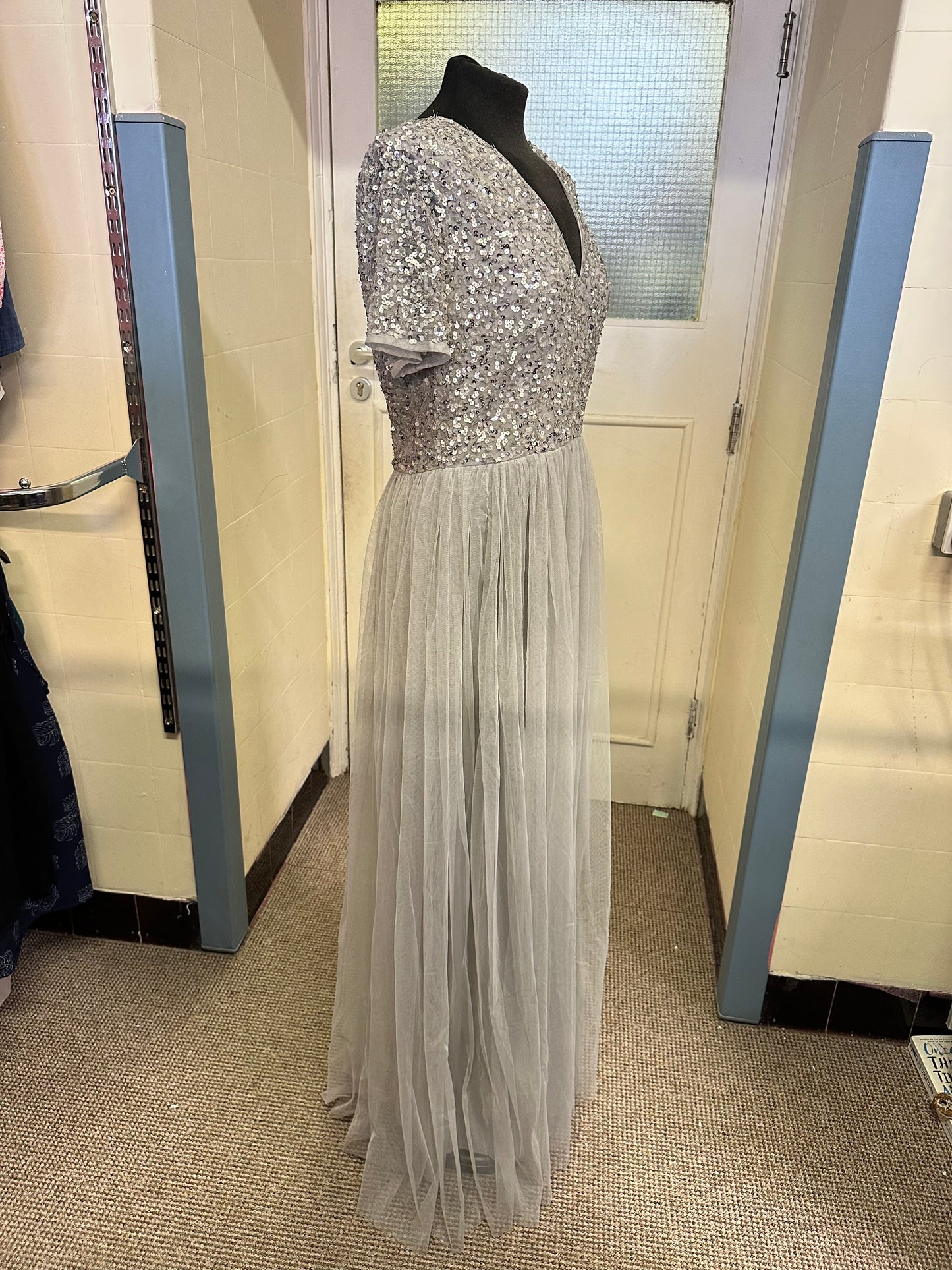 Maya Deluxe Silver Occasion Dress Size 14