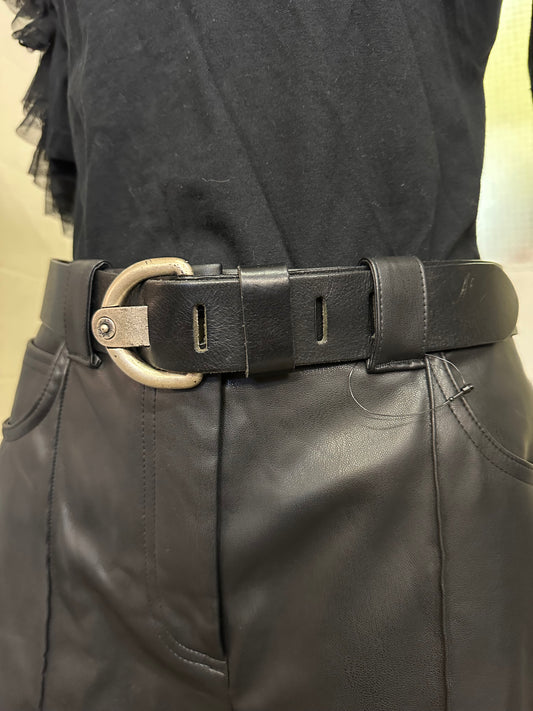 Levi’s Leather Belt 34” As New