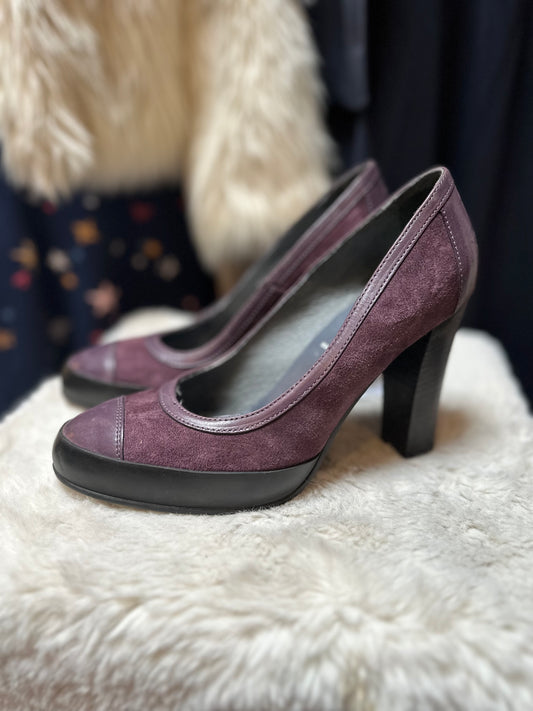 Designer GStar Suede Purple Heels Size 4