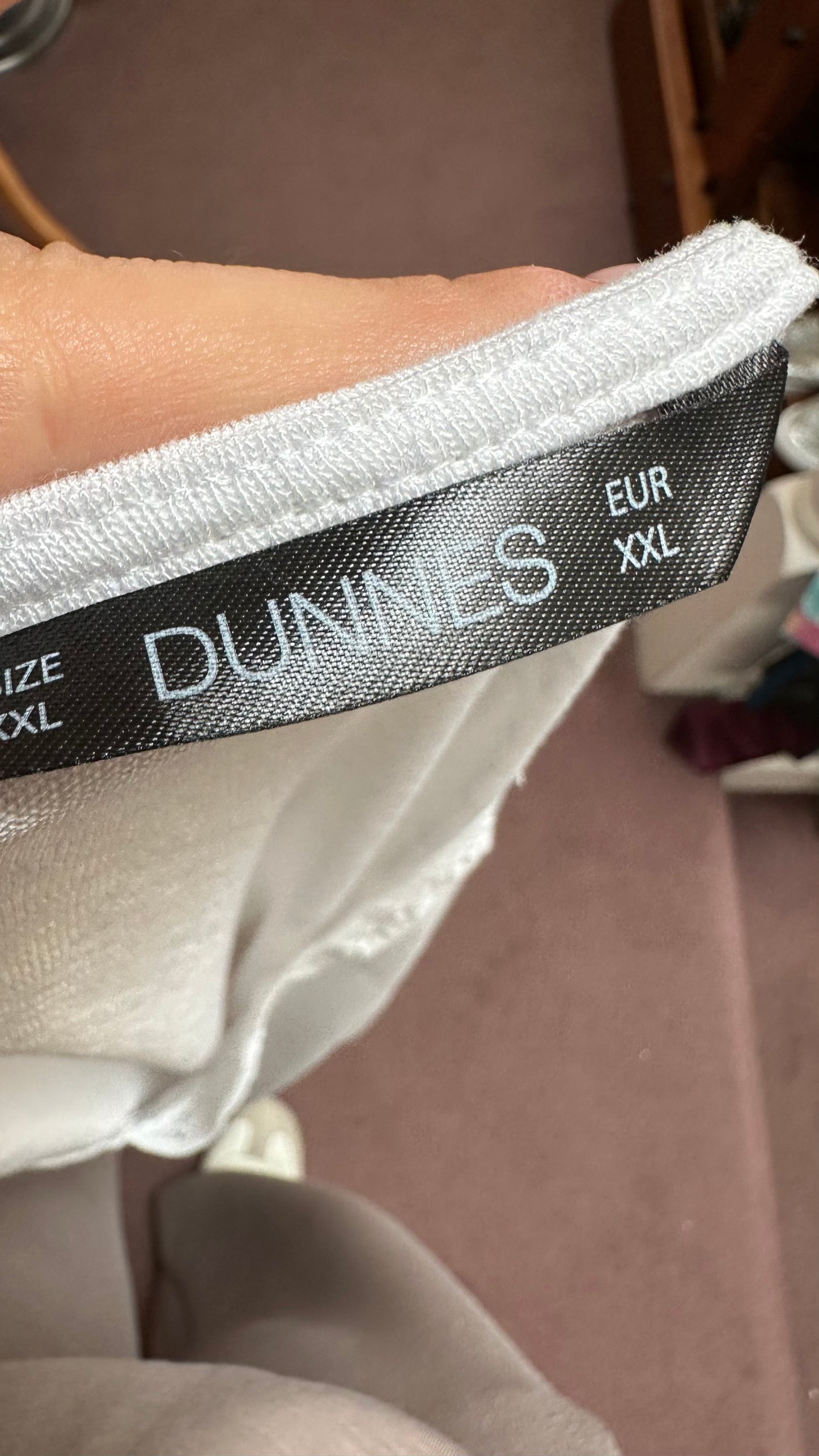 Dunnes White Top Size XXL