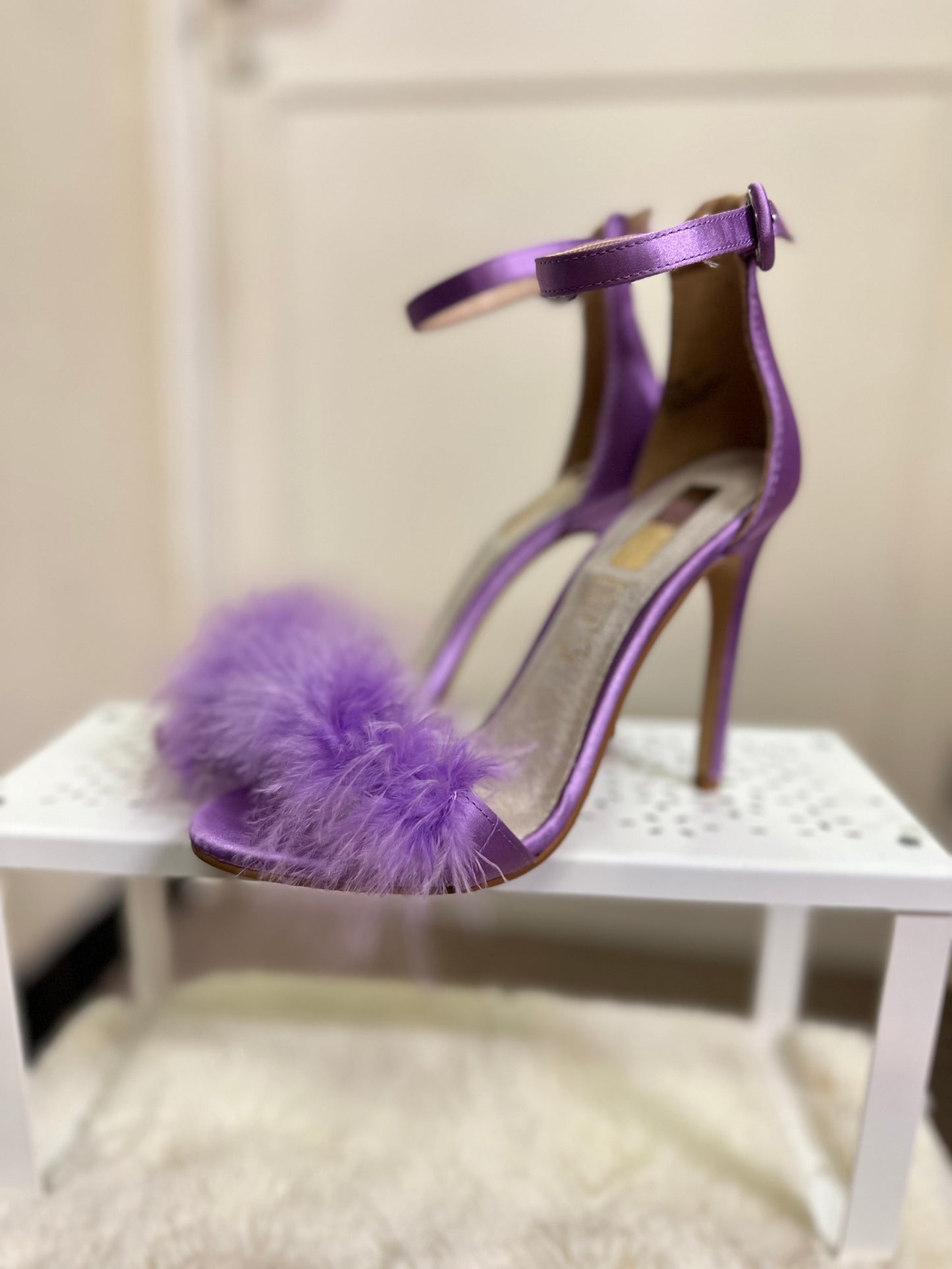 Primark Purple Feather Boa Heels, New with Tags, Size 4