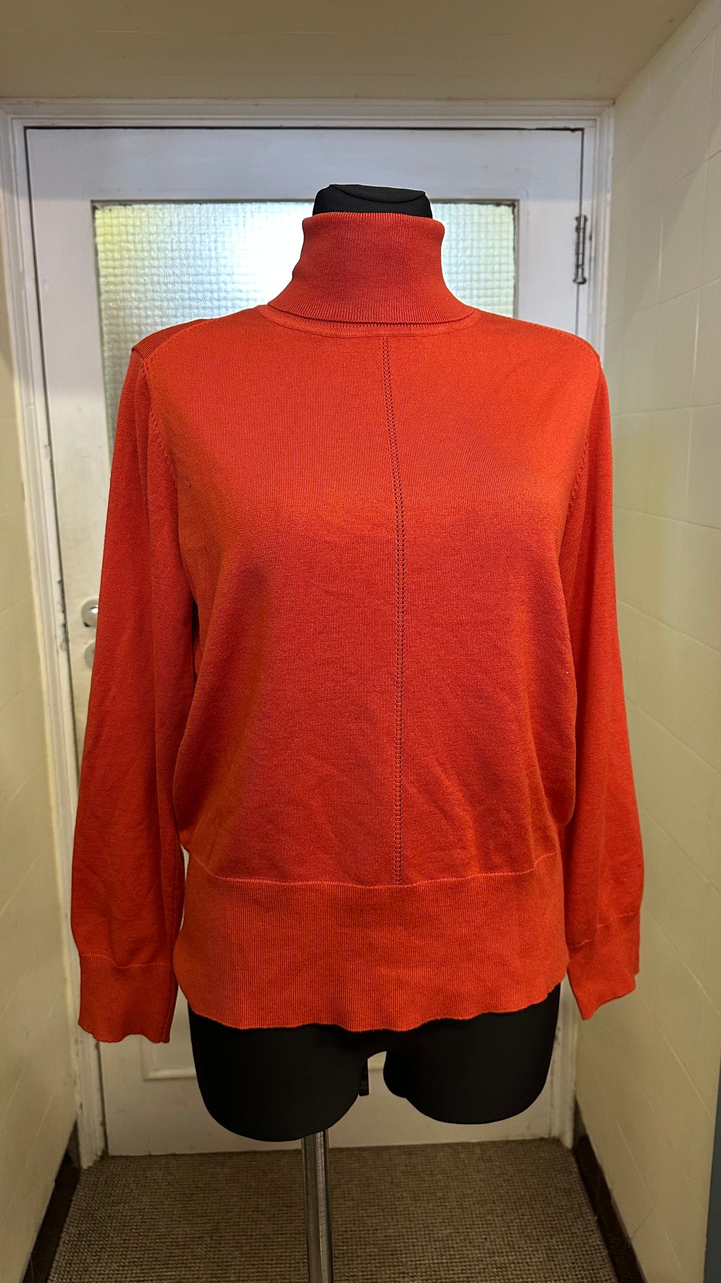 Oasis Burnt Orange Turtle Nack Size L