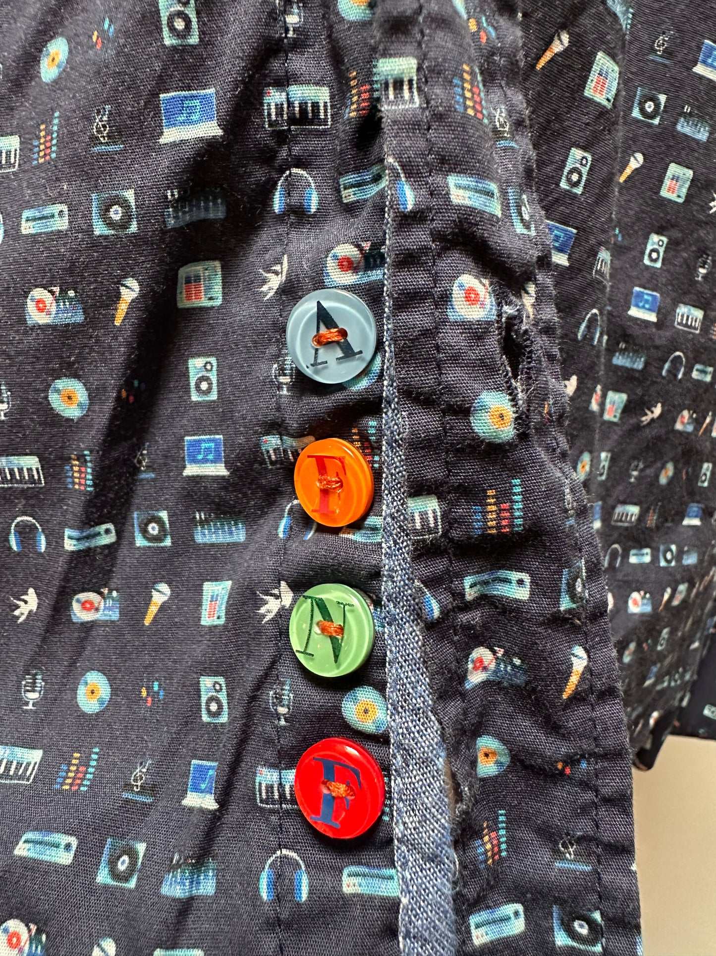 Designer A Fish Named Fred Musical Shirt Size XXL RRP €110
