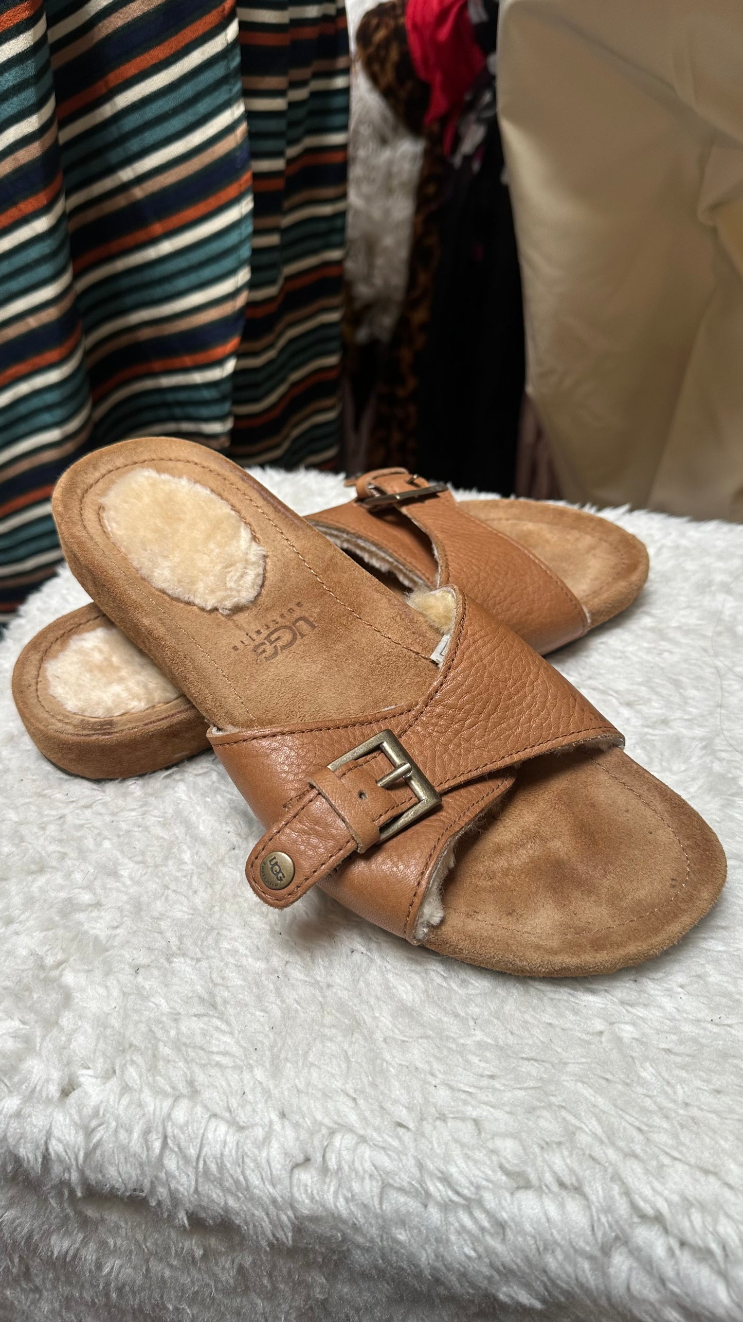 Ugg Leather Sandals Size 5.5