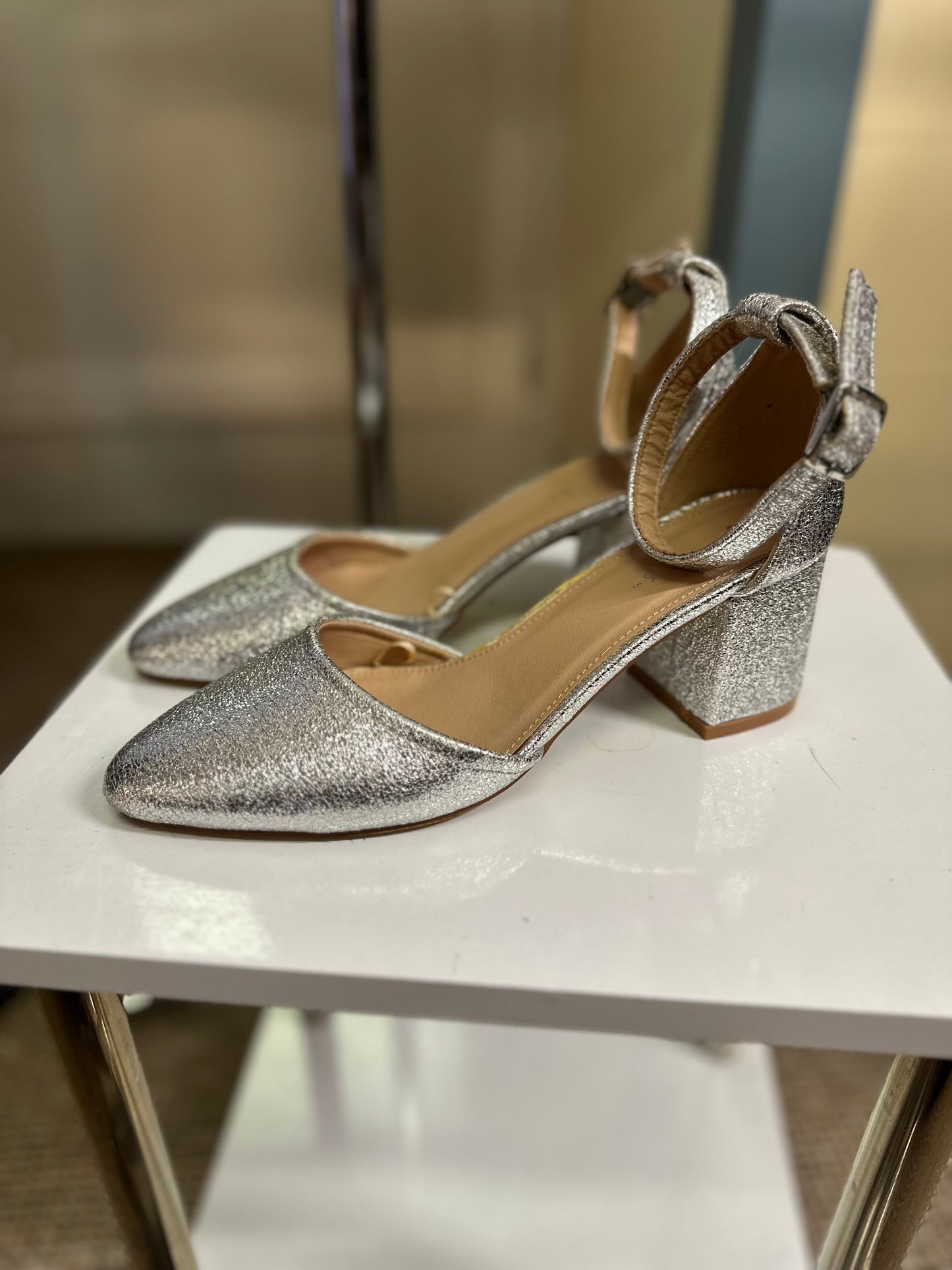 Very Silver Sparkle Block Heel Shie Size 5