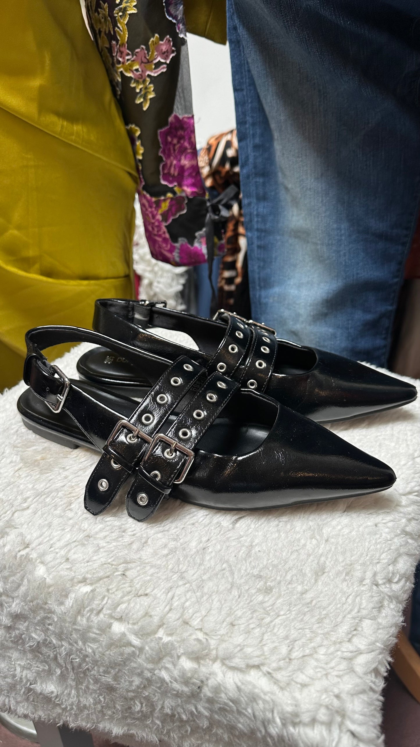 Dunnes Black Flats Size 5