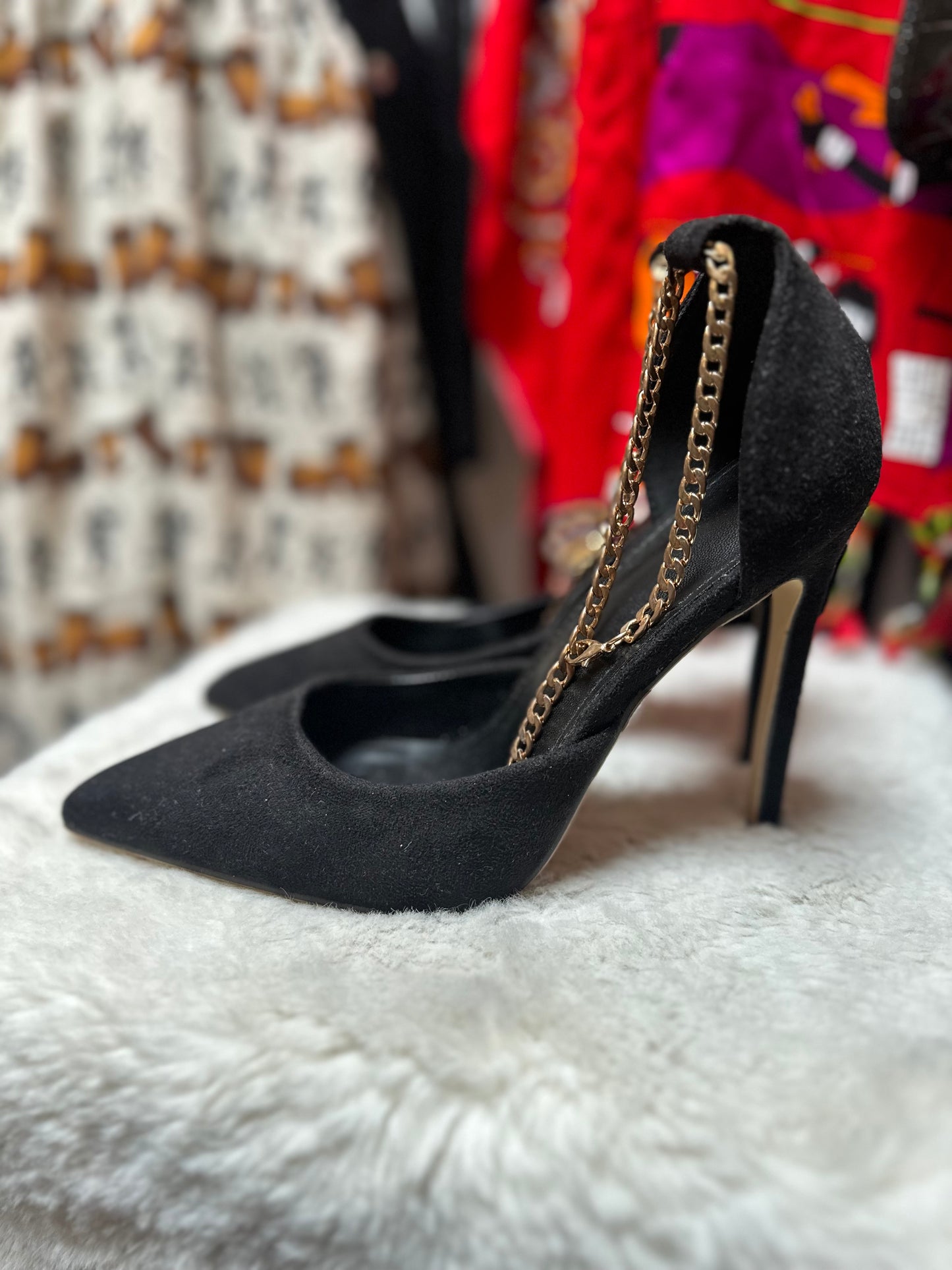 Black Chain Strap Heels Size 4 As New