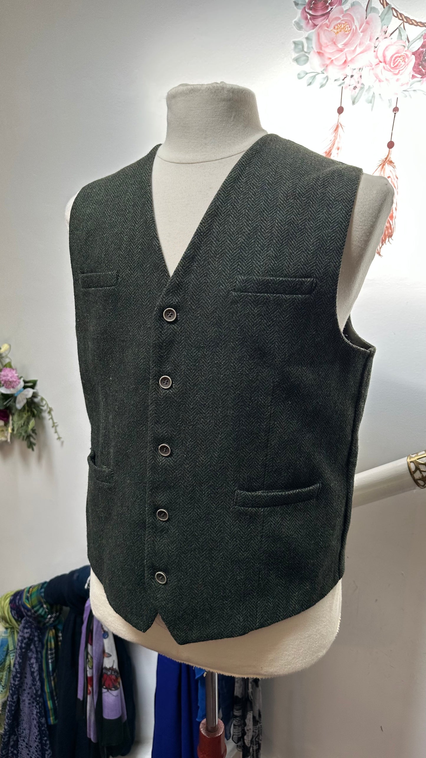 Emerald Isle Waistcoat Size 46 (L/XL)