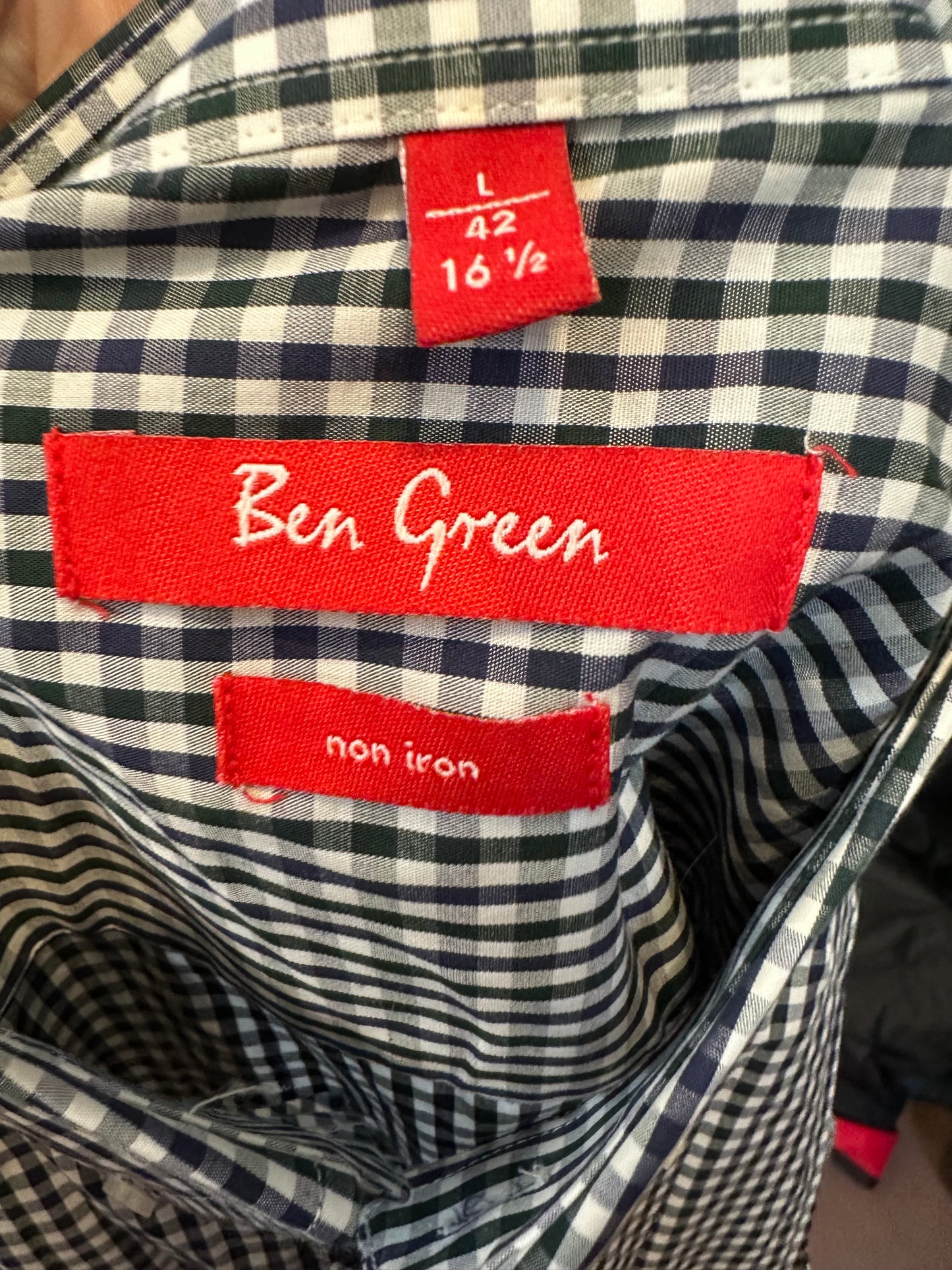 Ben Green 109% Cotton non iron Shirt Size L