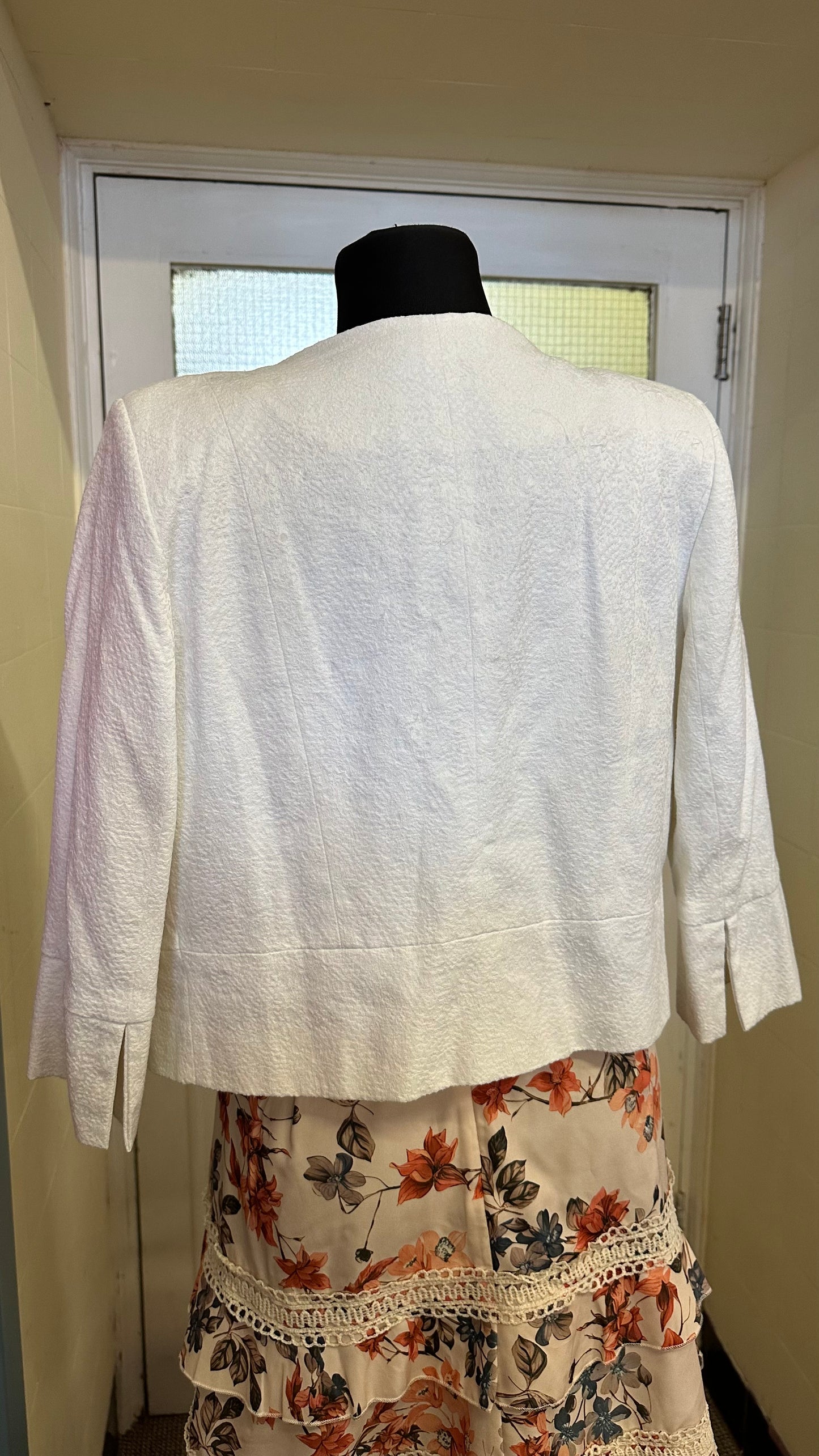 Comma White Dressy Bolero with Shoulder Pads Size 10
