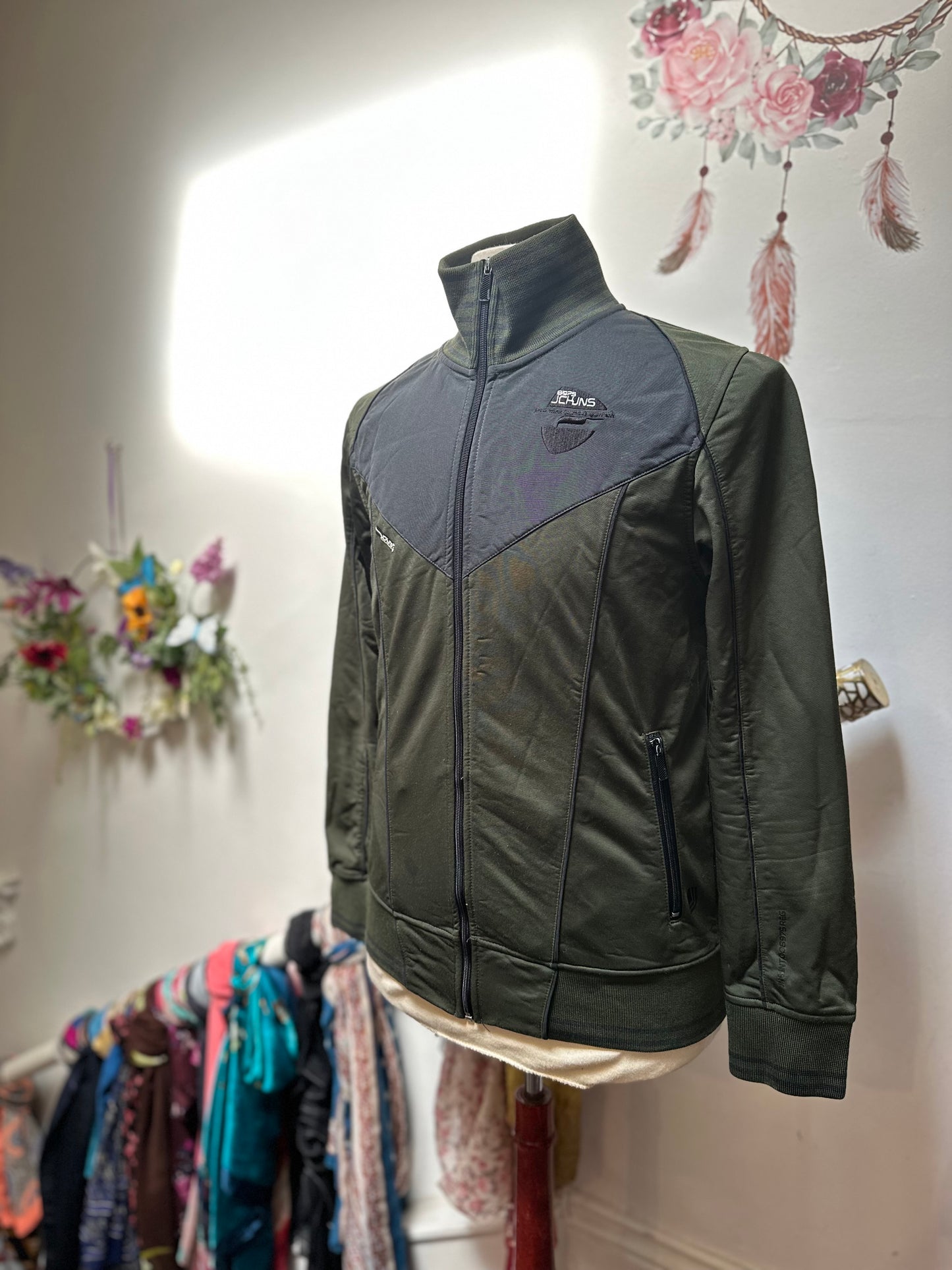 Jack & Jones Green Jacket Size M Minor Pilling (see last Photo)