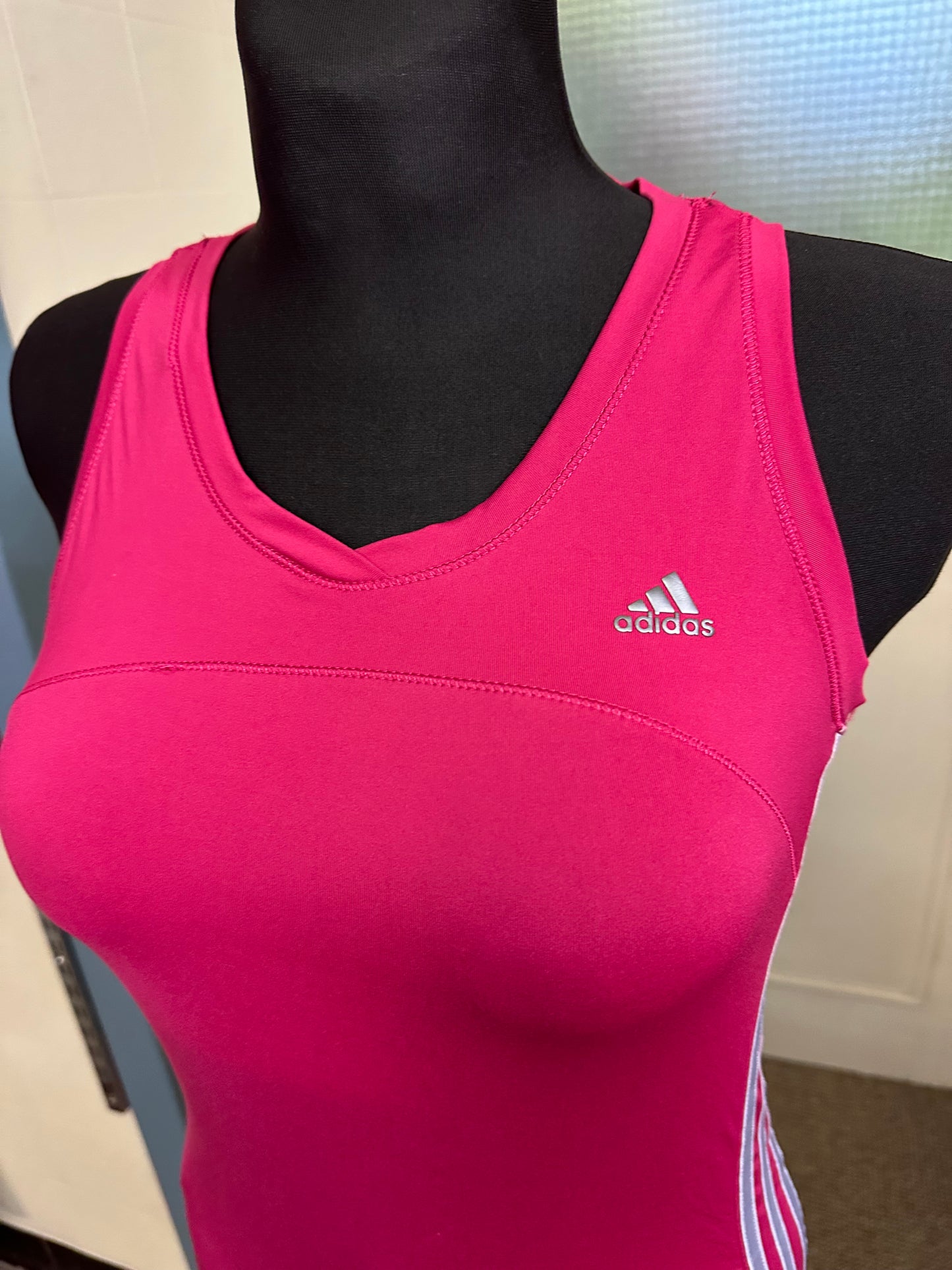 Adidas Sports Top Size XS