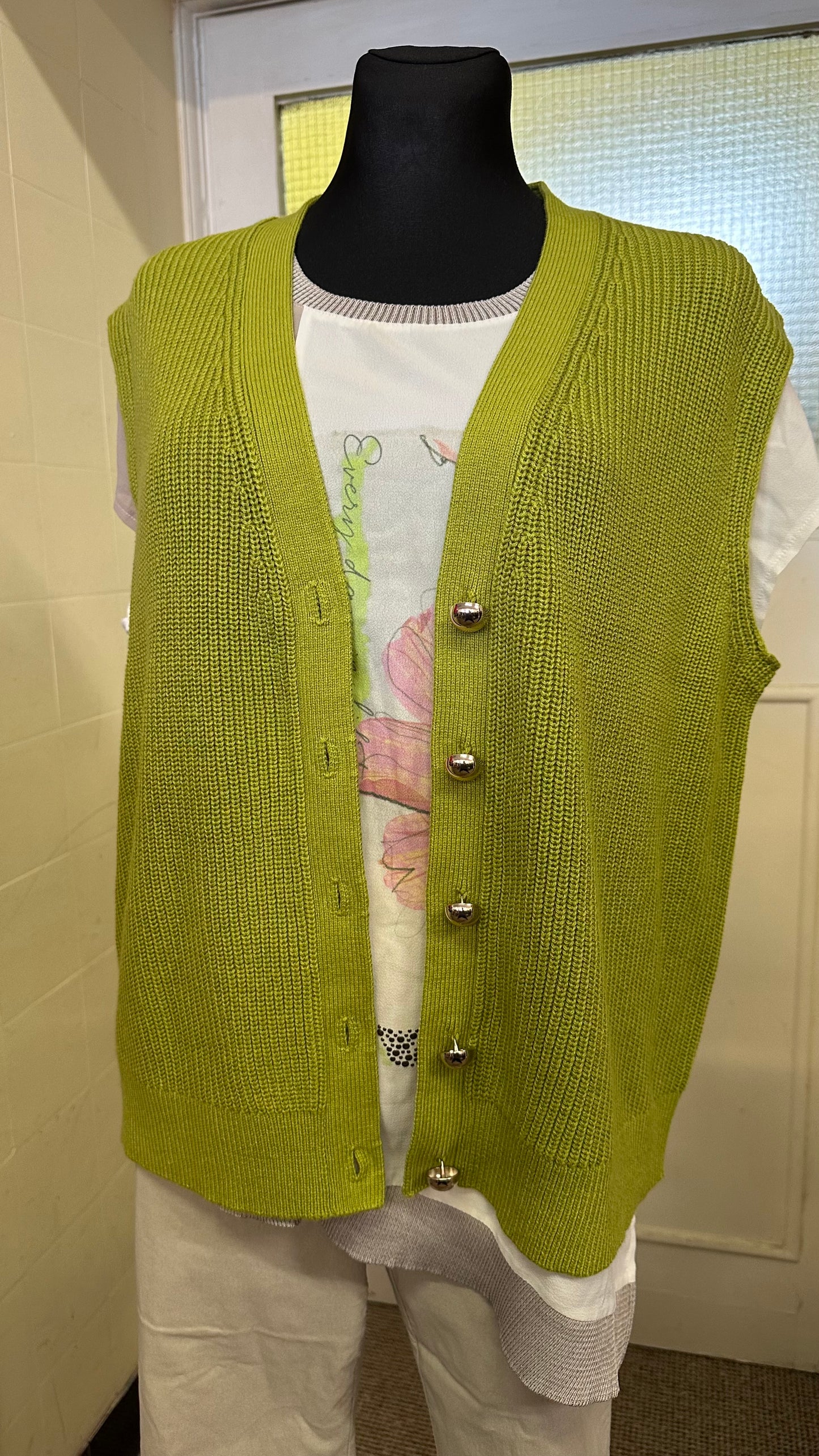 Dunnes Green Knitted Sleeveless Cardigan Size L