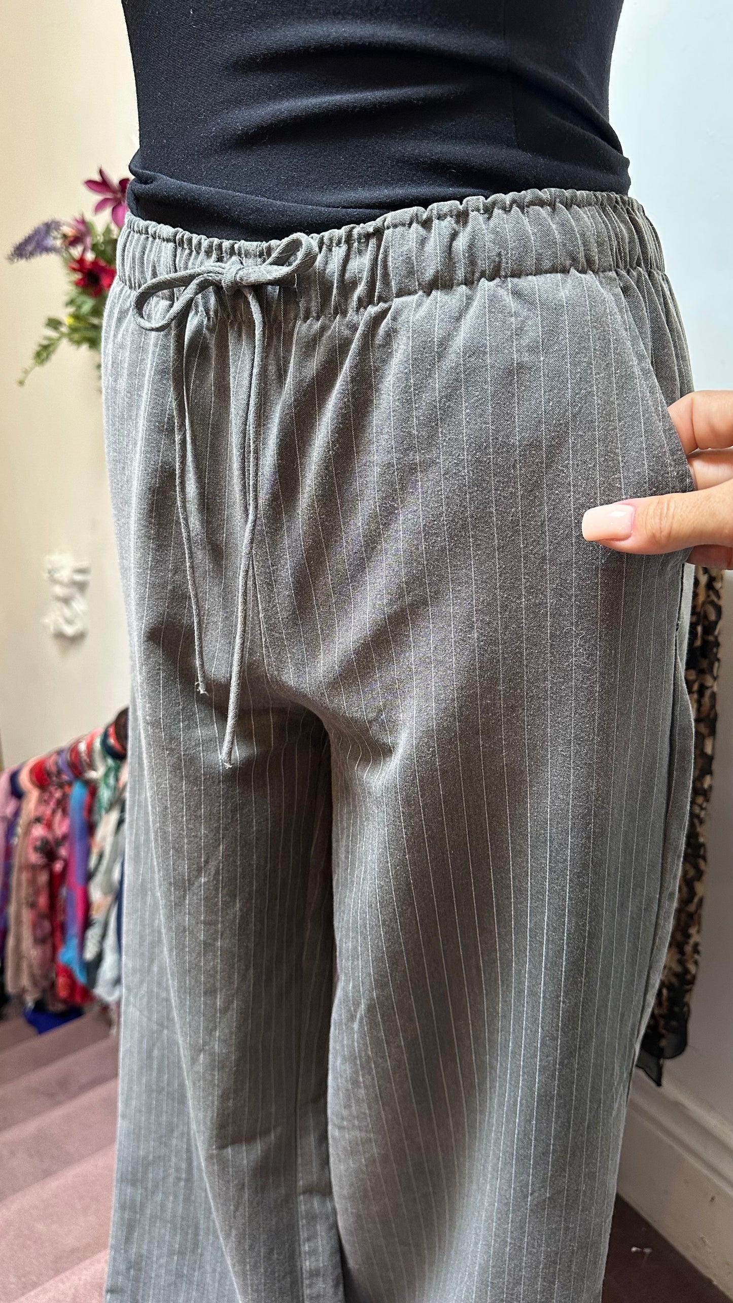 Stradivarius Grey Pinstriped Wide Leg Trousers Size XS