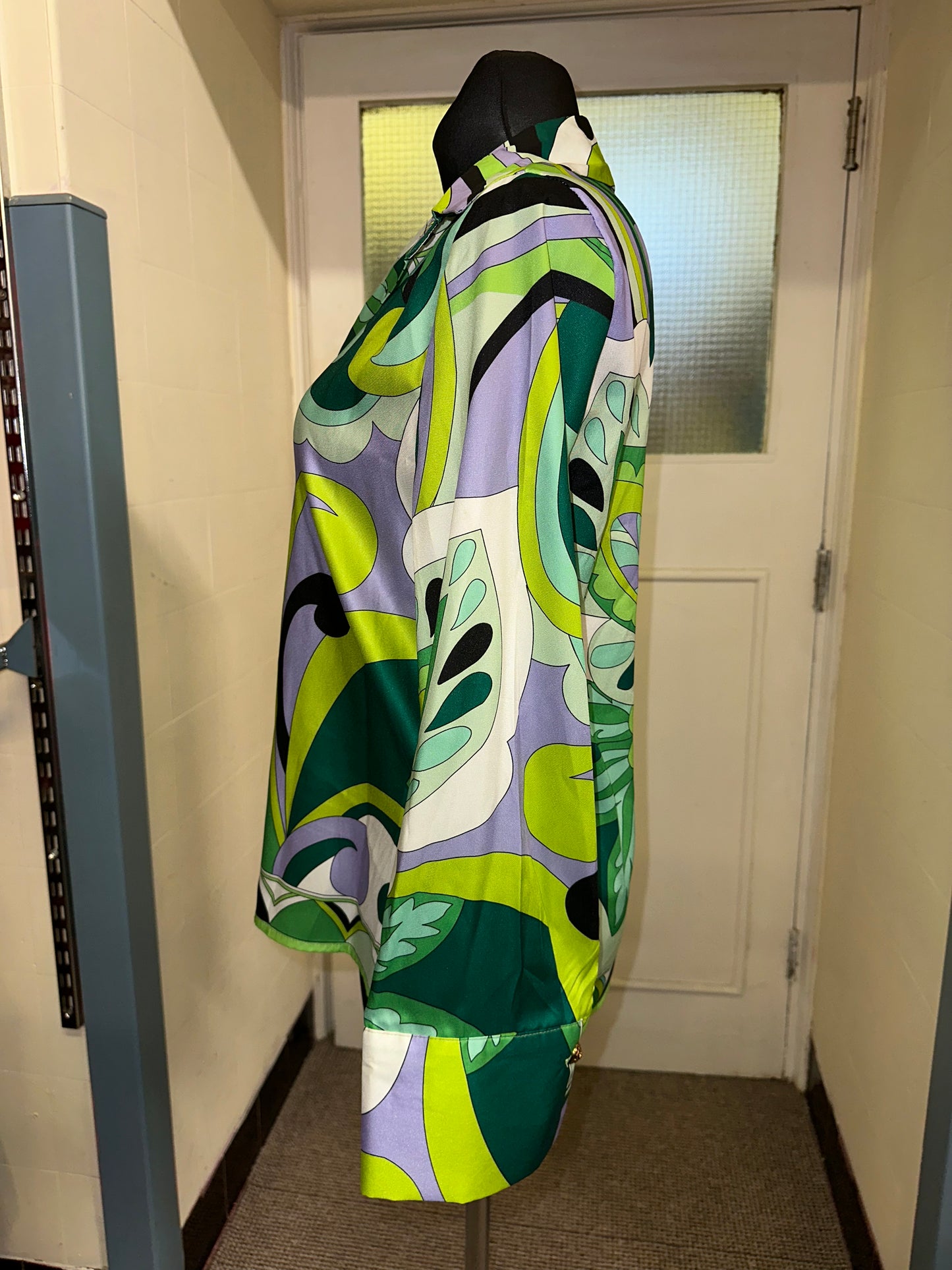 Green & Lavender Bokd Print Blouse Size S