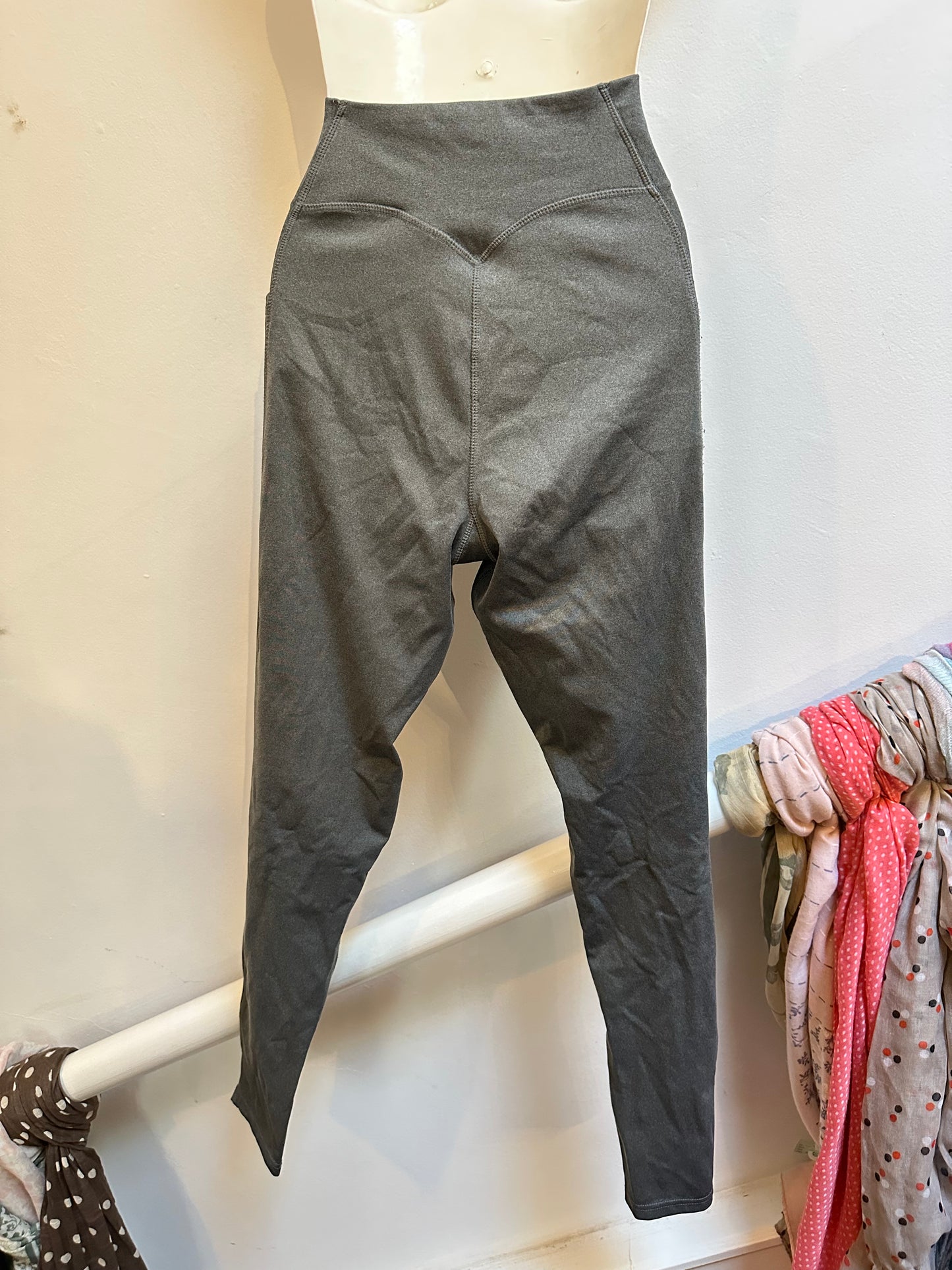 USA Pro Green/Grey Leggings Size 12