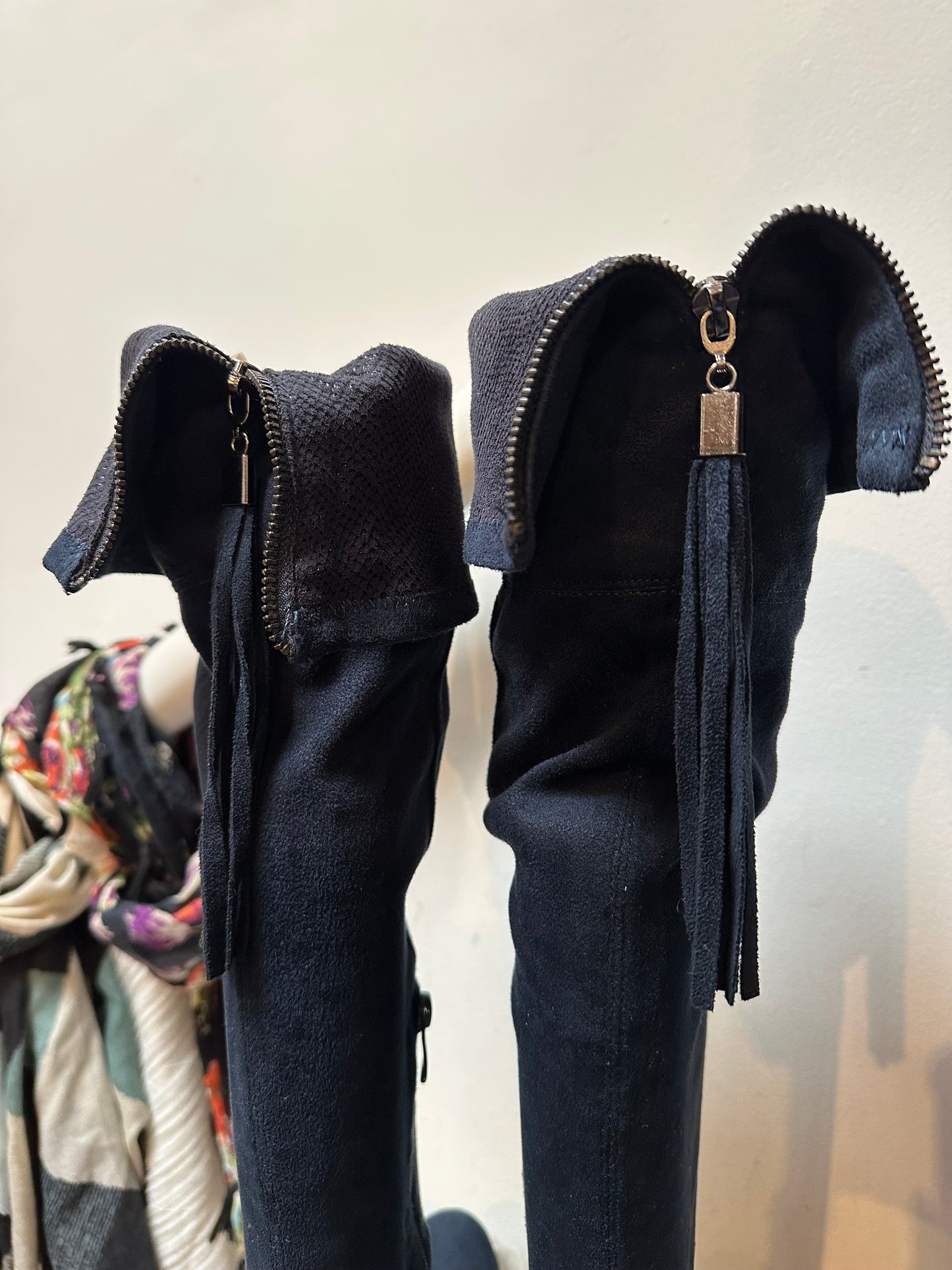 Designer Roberto Navy Knee High/Overknee Boots Size 6