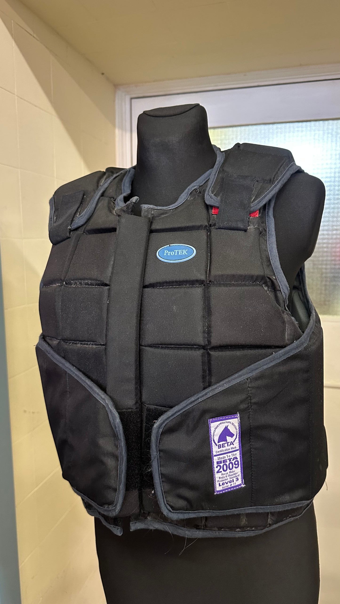 USG Back Protector Adult Size XL RRP approx €180