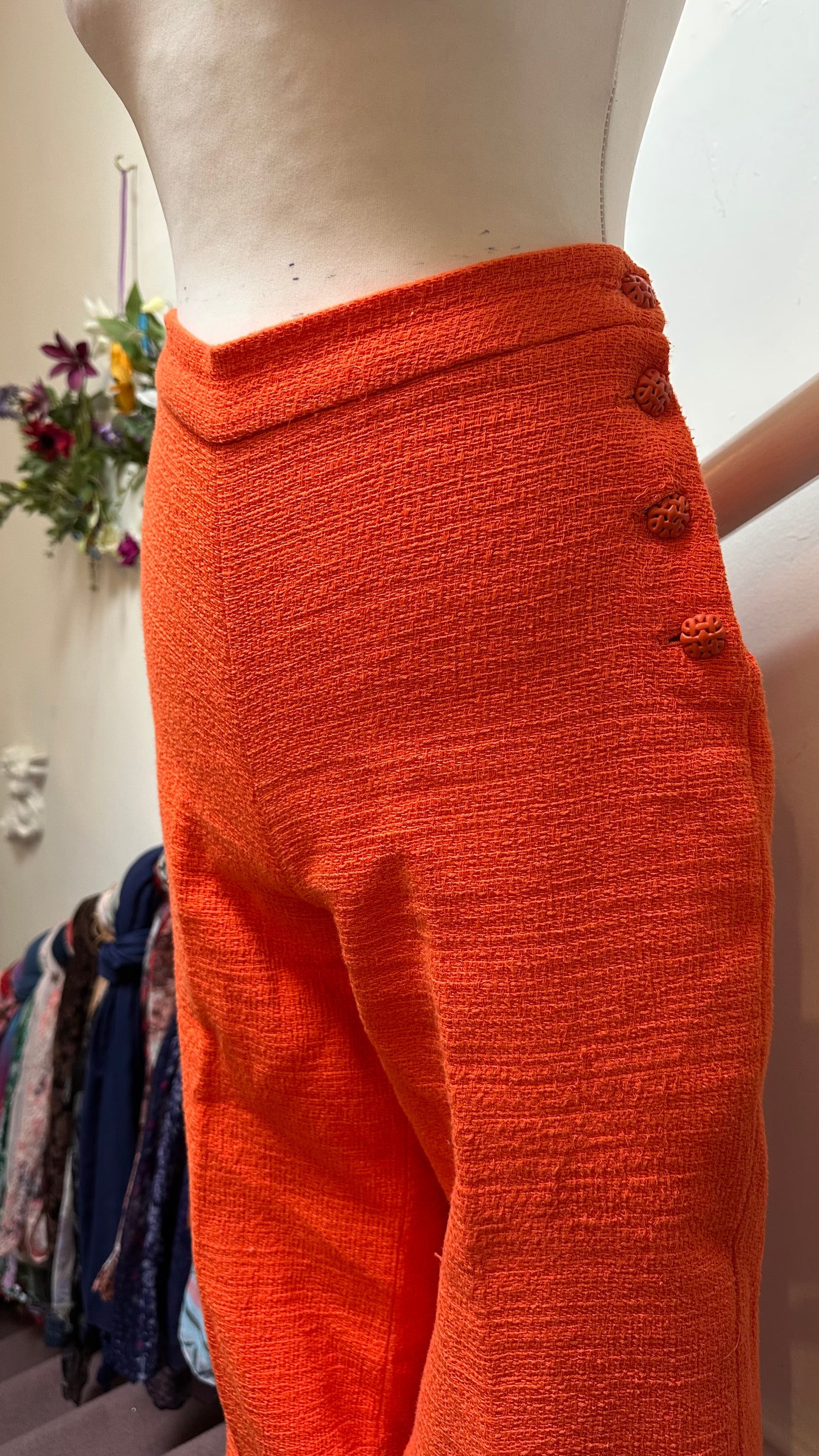 Zara Cropped Orange Trousers Size M