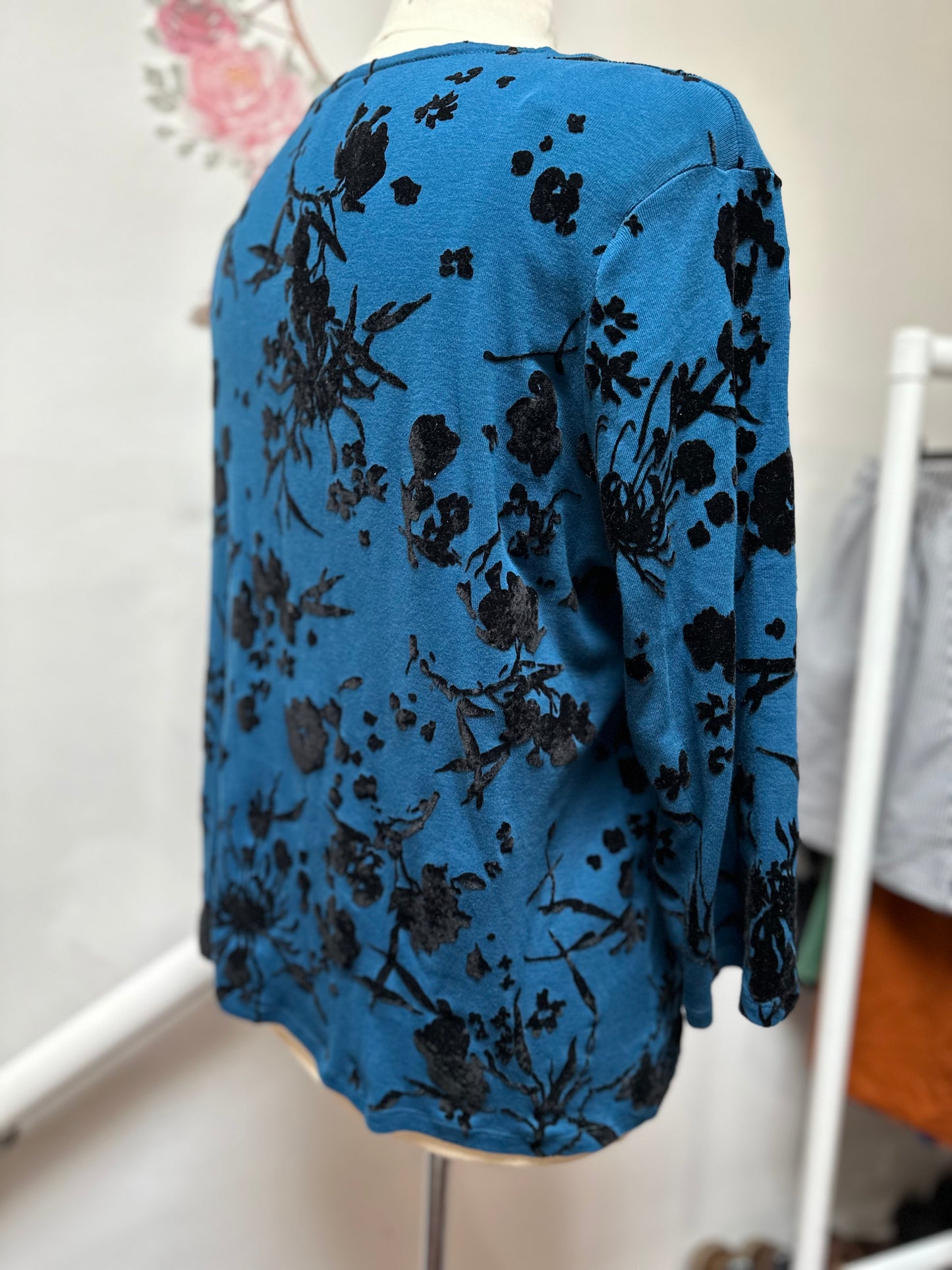 Maine Blue Top with Black Velvet Flowers, Size 20