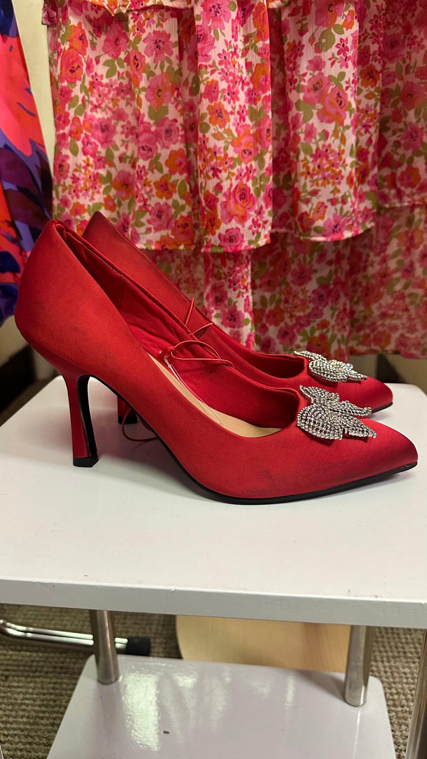 Dunnes Red Bow Sparkle Heels New without Tags Size 5