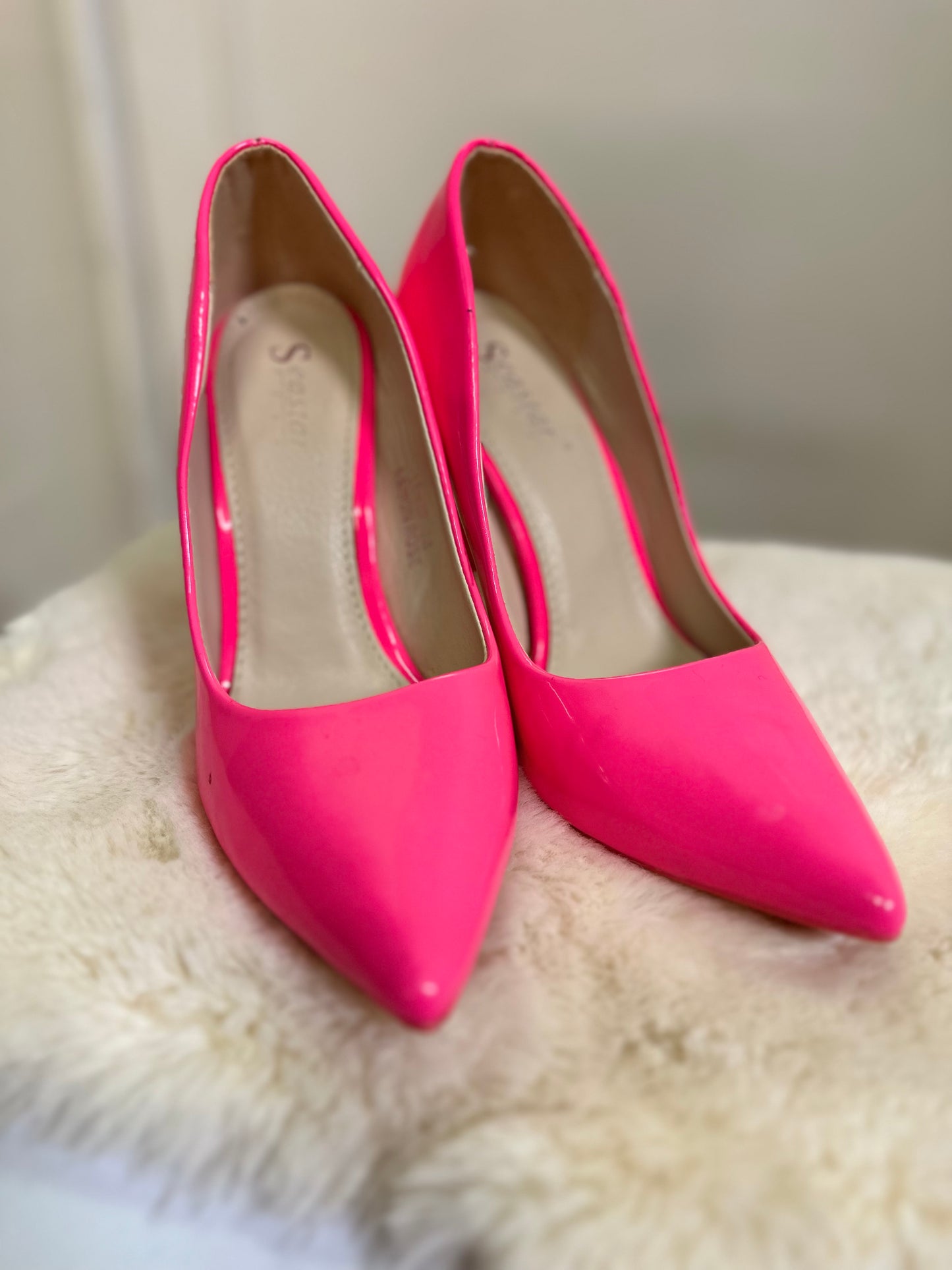 Seastar Neon Pink Heels Size 5 Few Small Marks