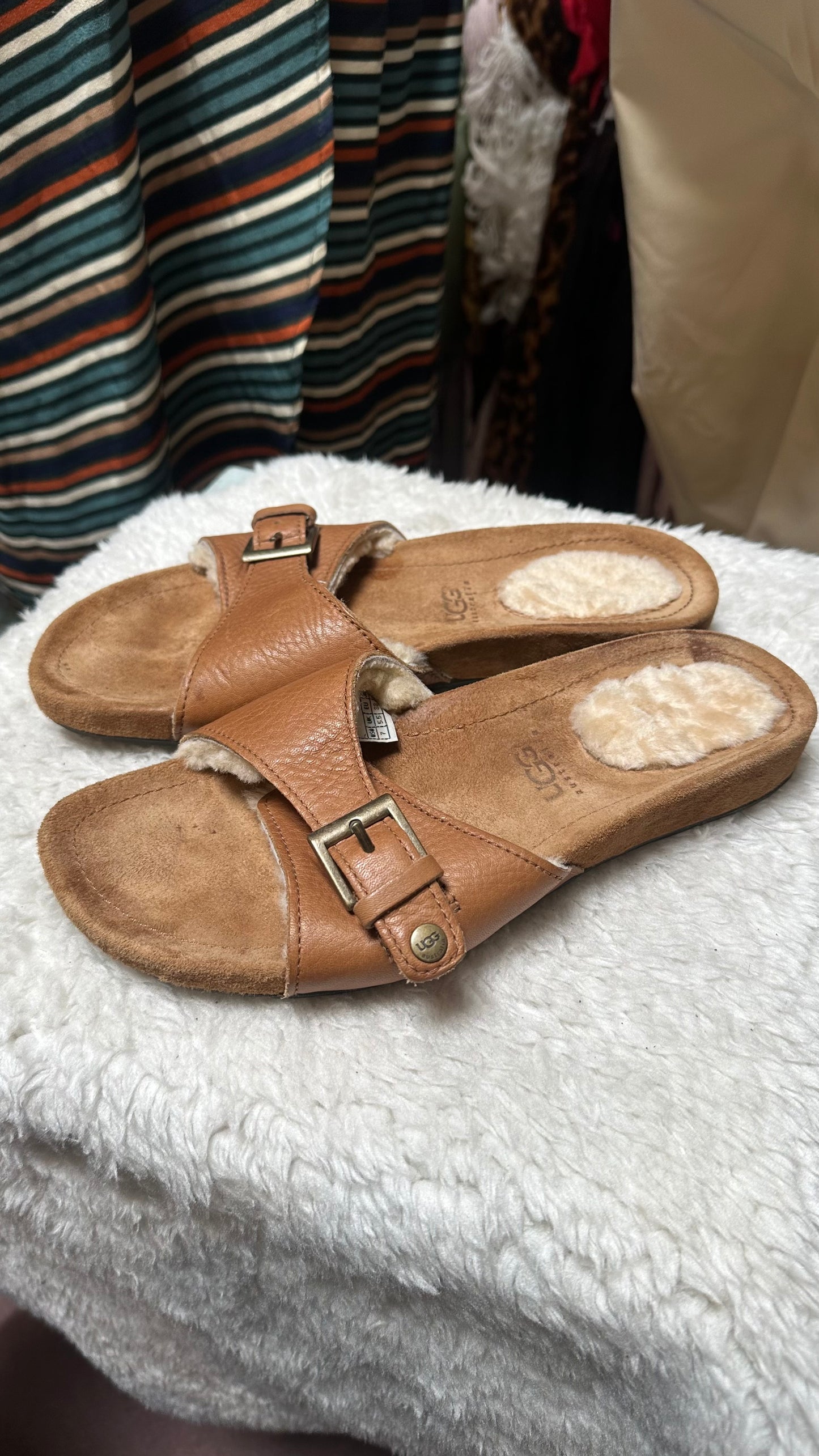 Ugg Leather Sandals Size 5.5