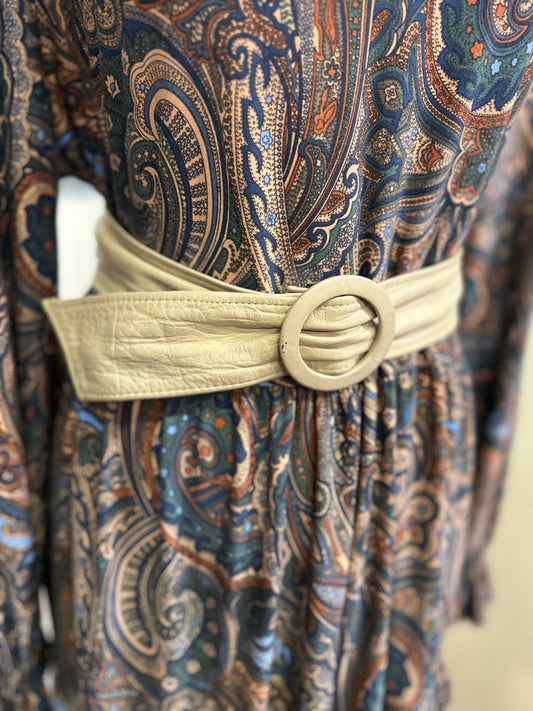 Vintage Stone Leather Belt (safety pinned but works) Size S