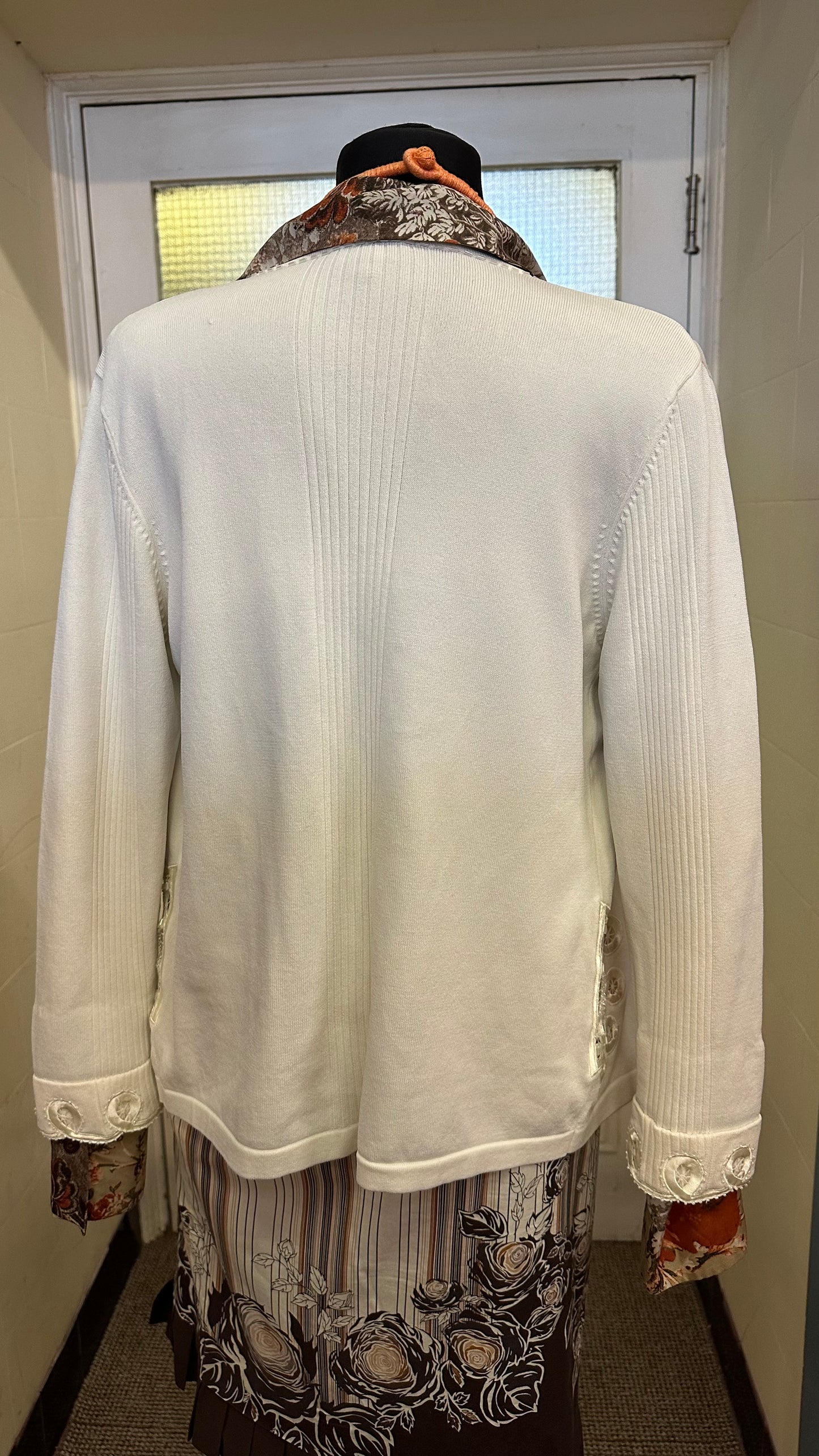 Marc Auriel Cardigan Size 10