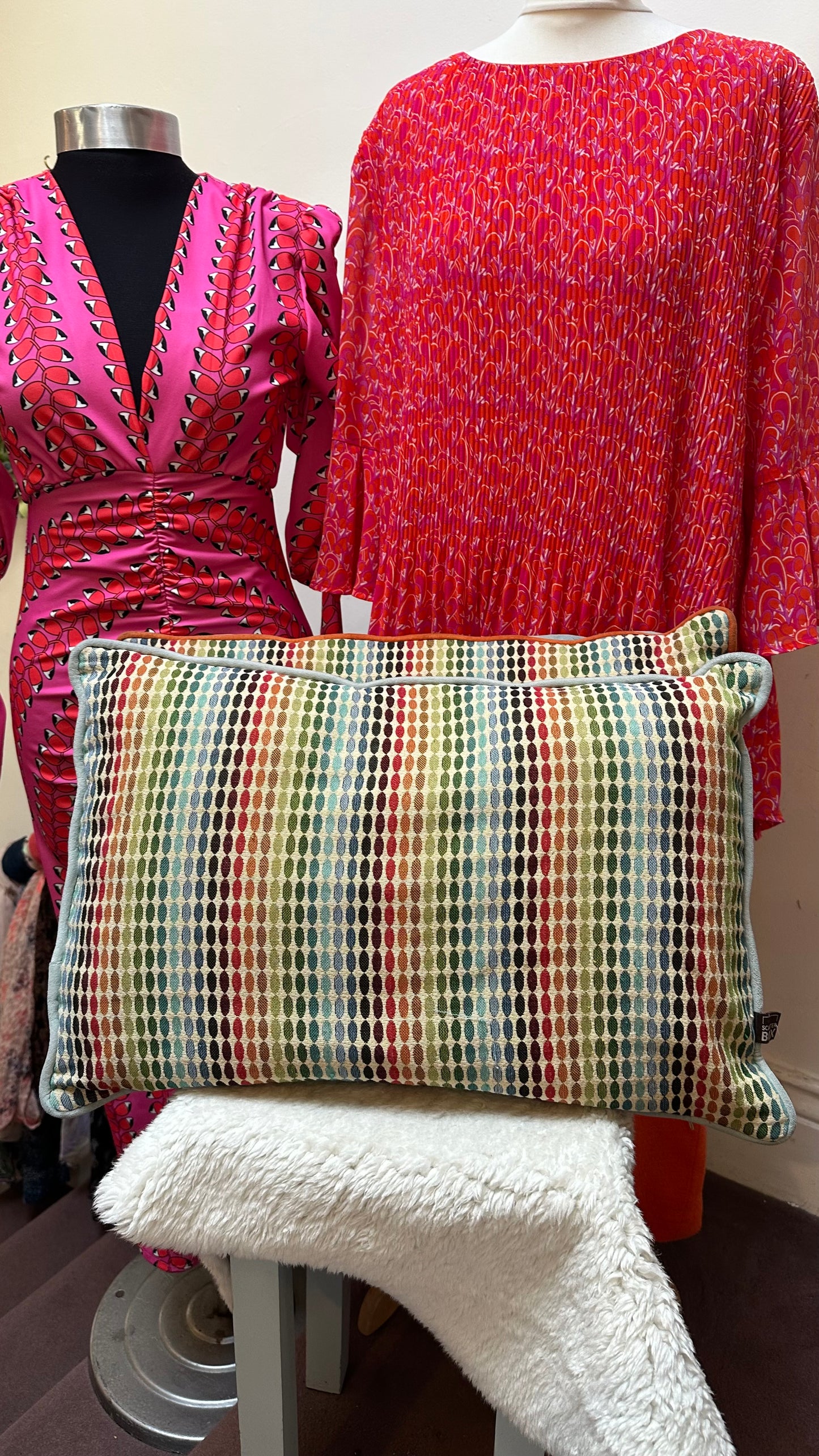 Scatterbox Rectangle Cushions x 2 (cushions & cushion covers)