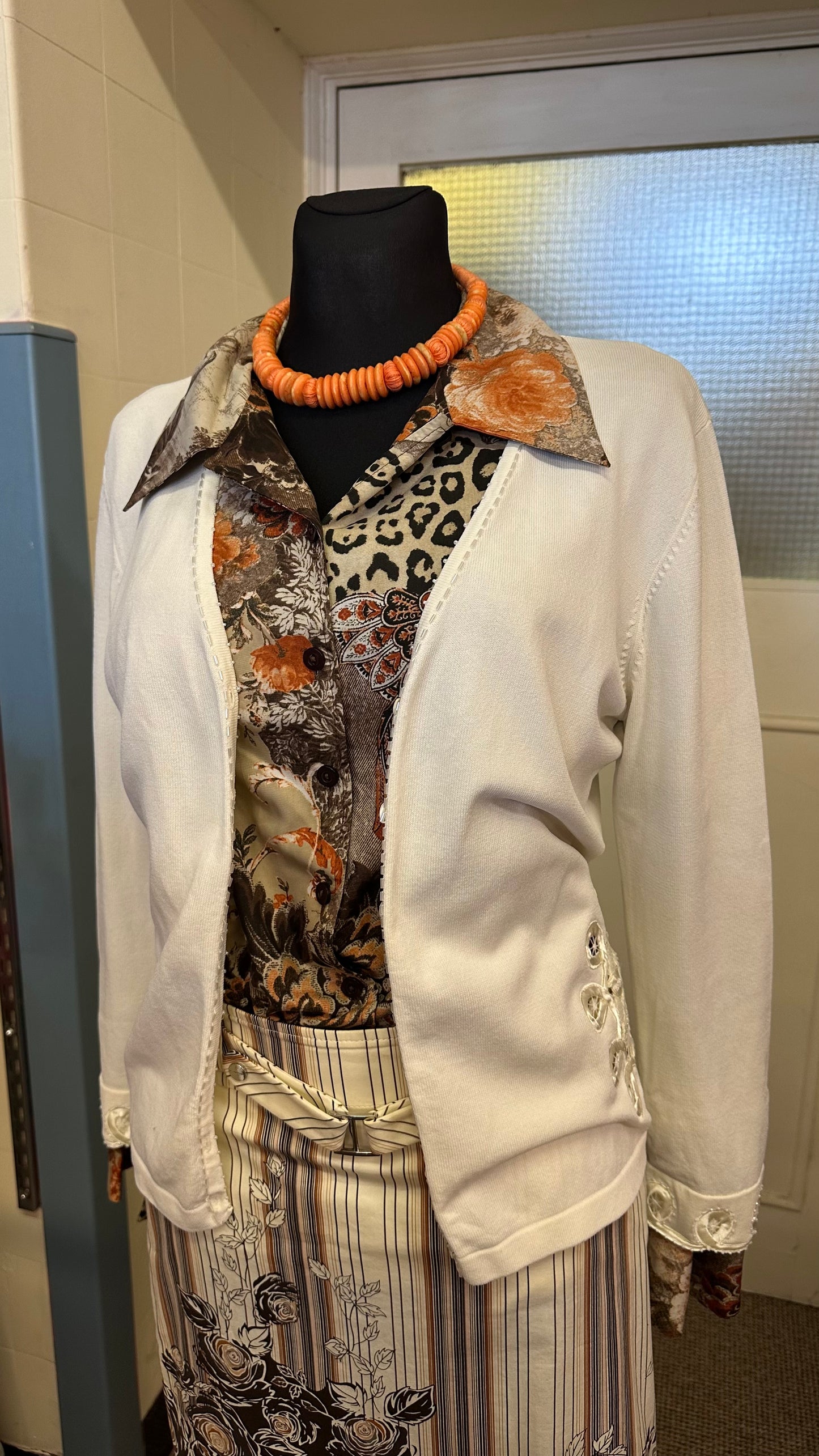 Marc Auriel Cardigan Size 10