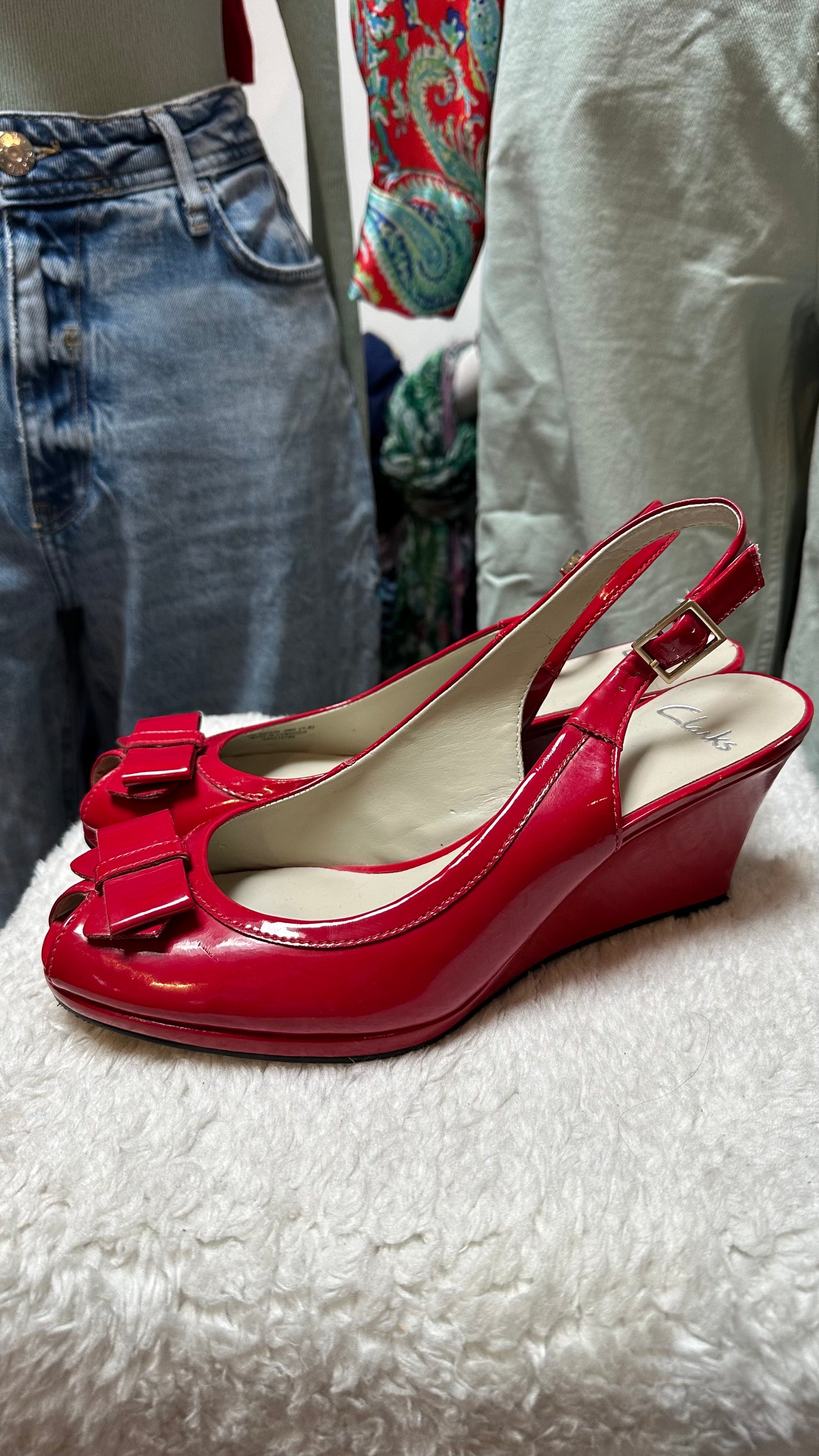 Clark’s Red Patent Peep Toes Size 8