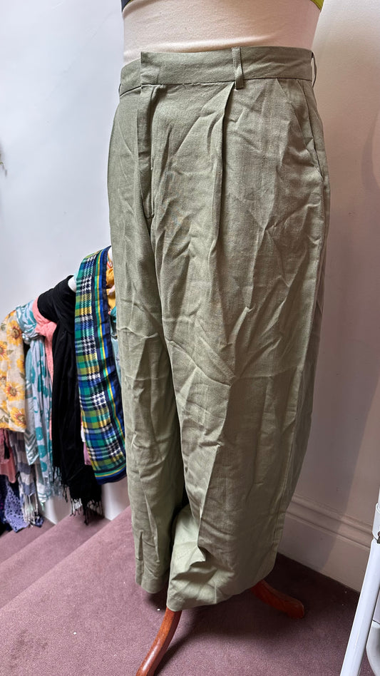 Dunnes Khaki Trousers New with Tags Size 16