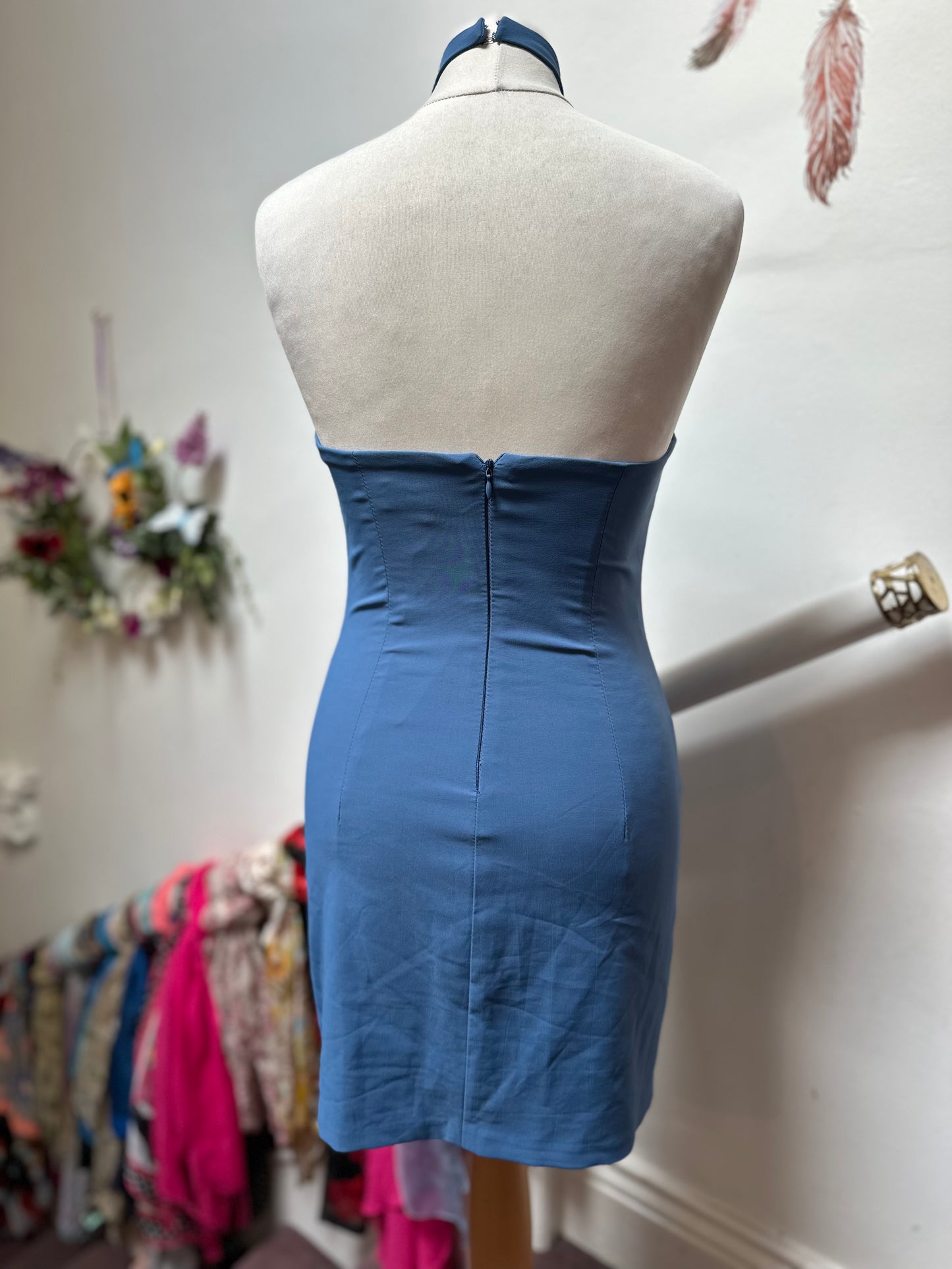 Zara Cutout Dress Size S missing 1 hook at rear of neck