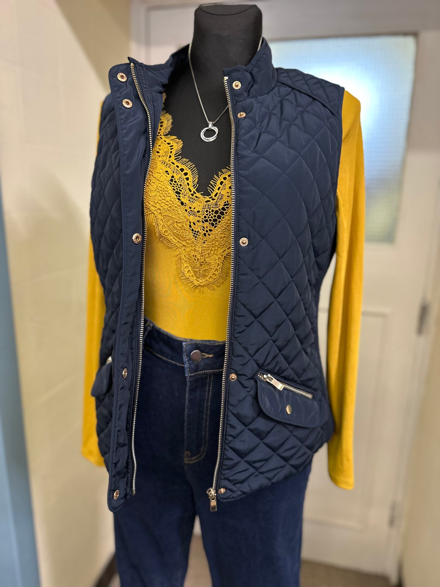 Dunnes Navy Bodywarmer Size 12