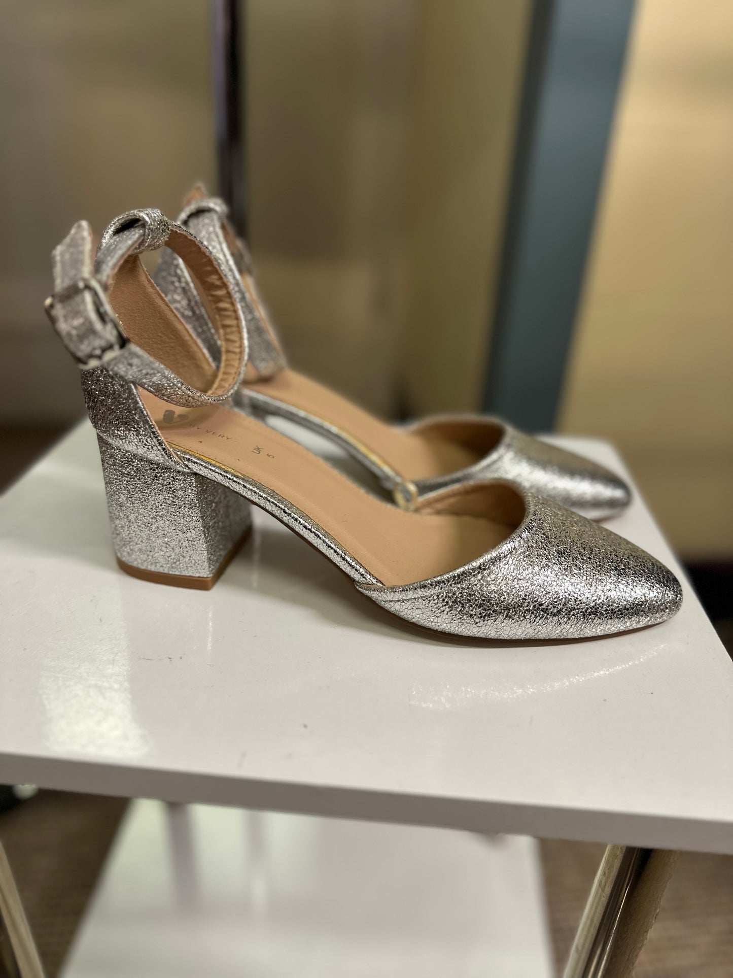 Very Silver Sparkle Block Heel Shie Size 5