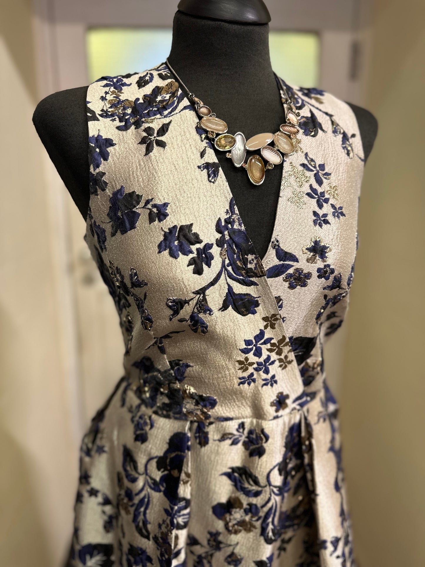 Designer Closet Sparkle Dress with Pockets Size 8